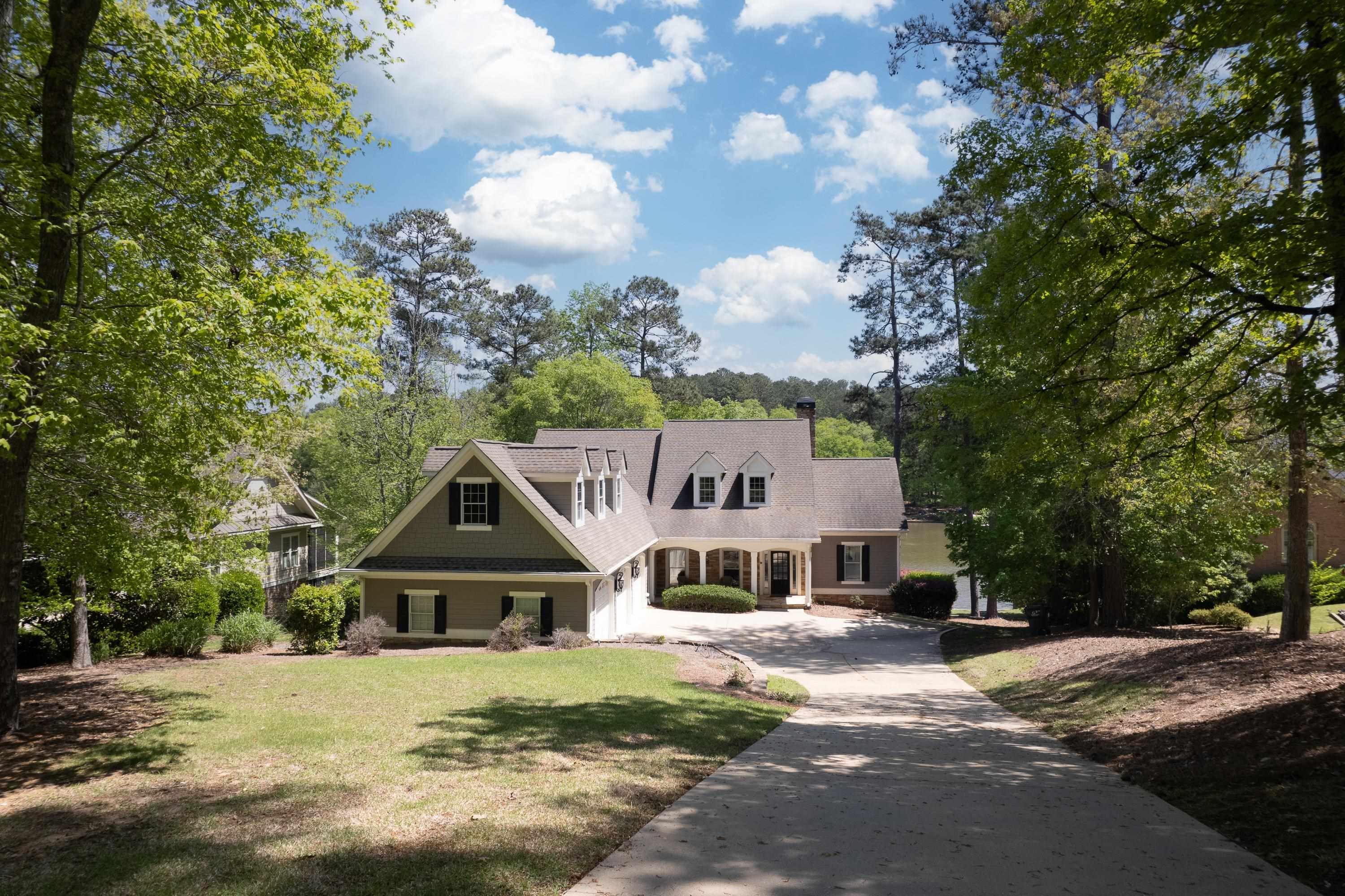 1100 TURNBERRY CIRCLE