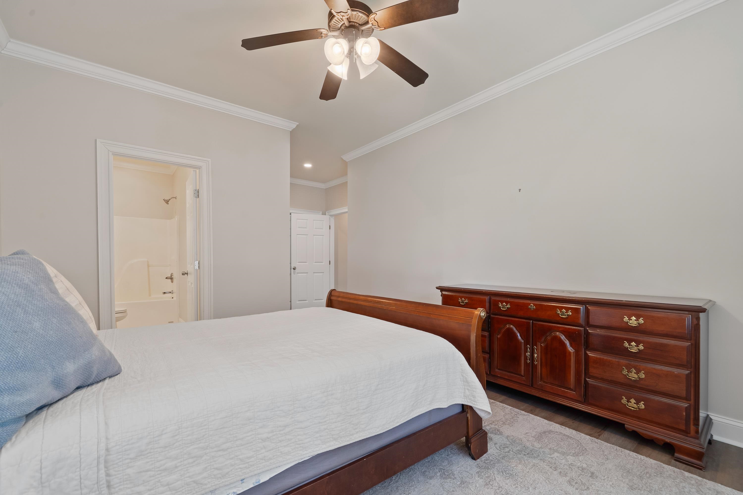 1100 TURNBERRY CIRCLE