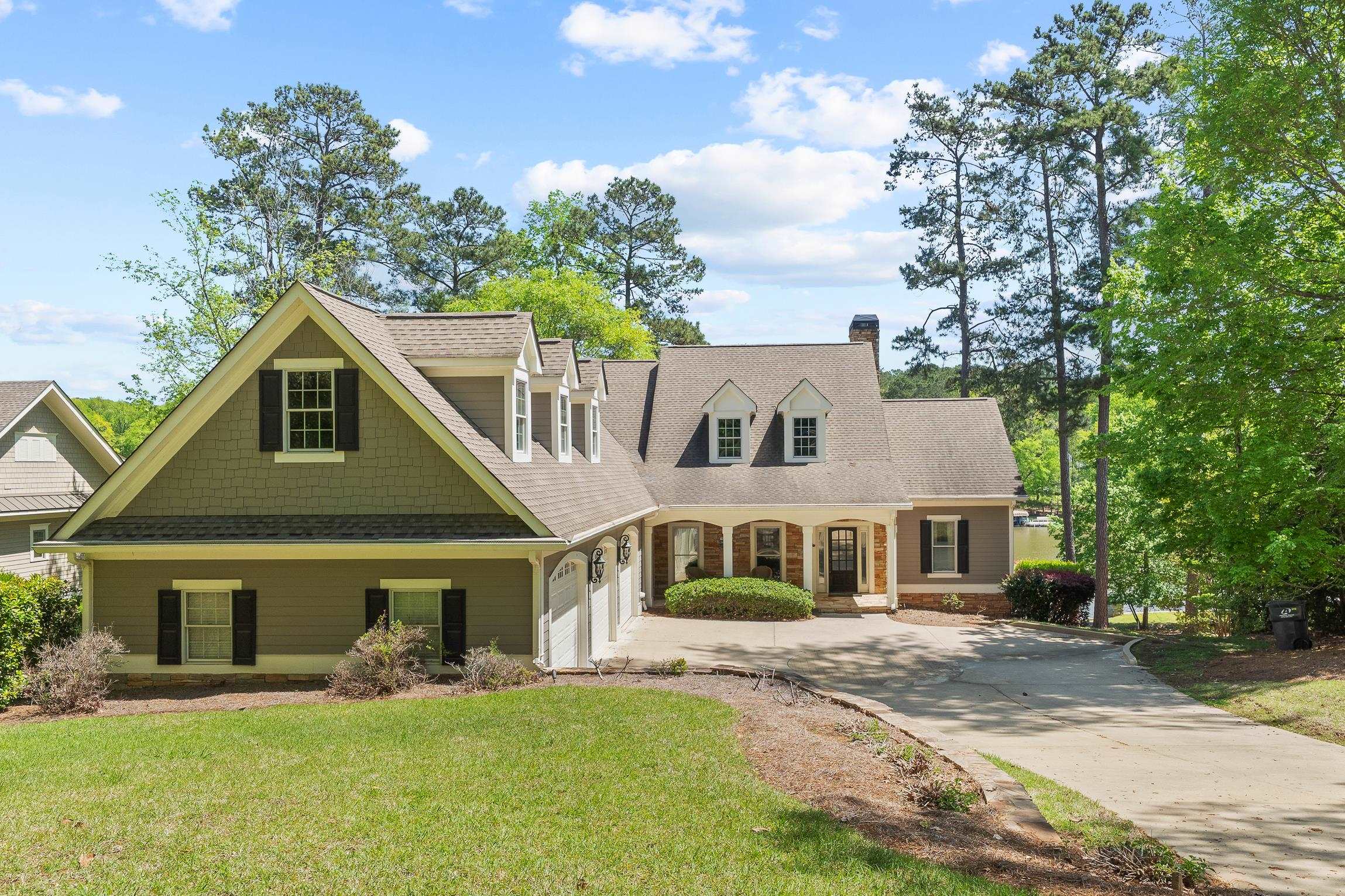 1100 TURNBERRY CIRCLE