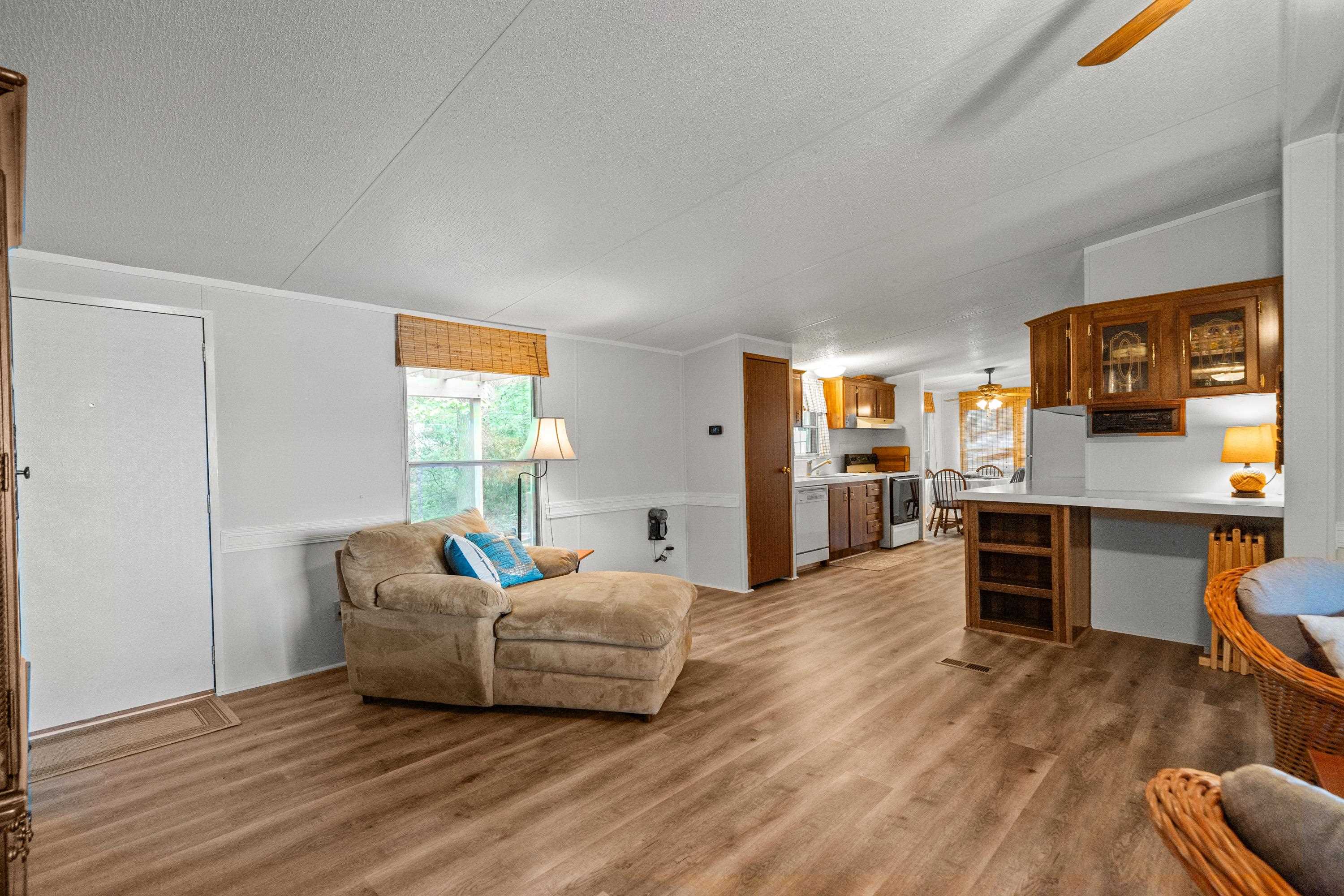 82 DOGWOOD COURT