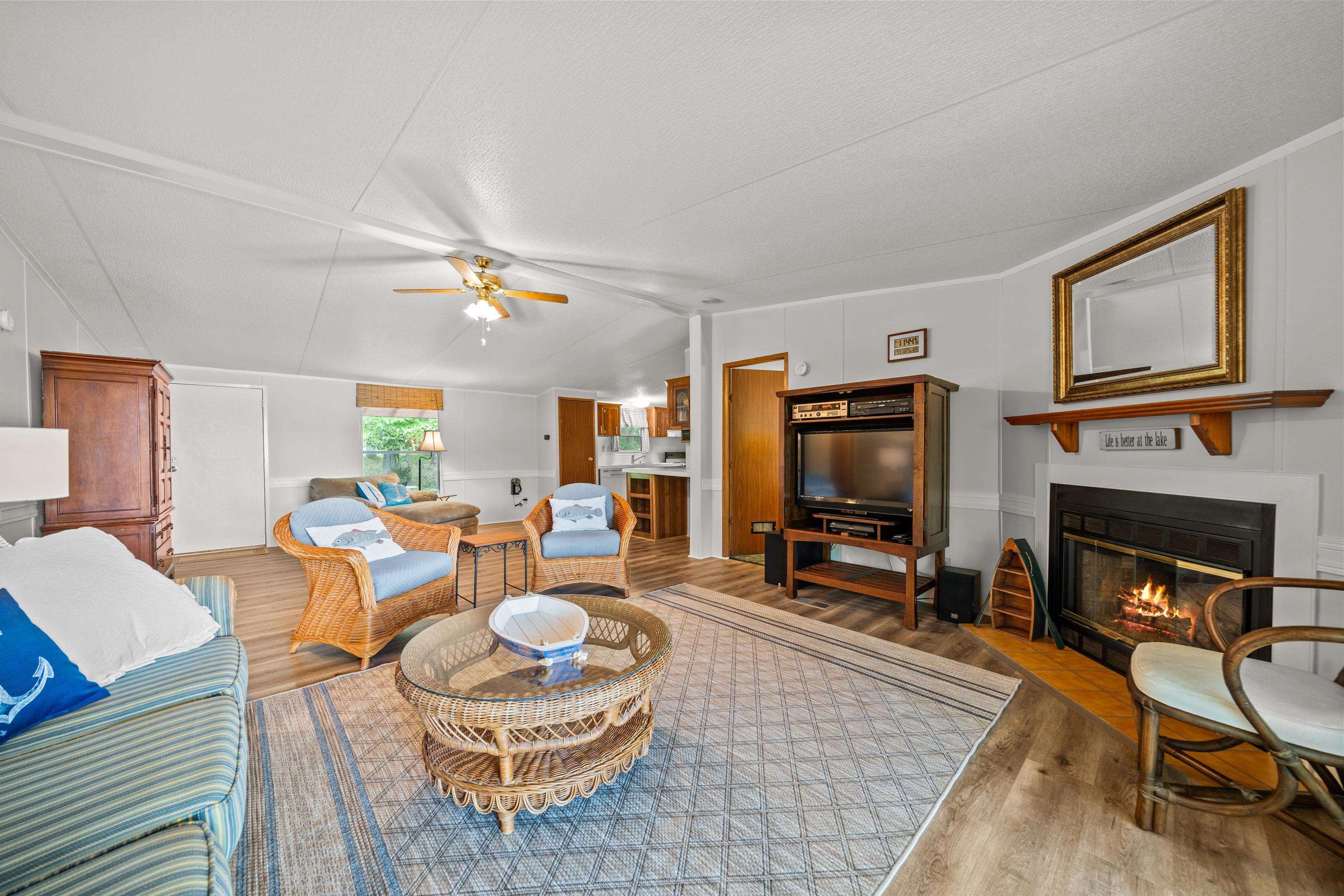 82 DOGWOOD COURT