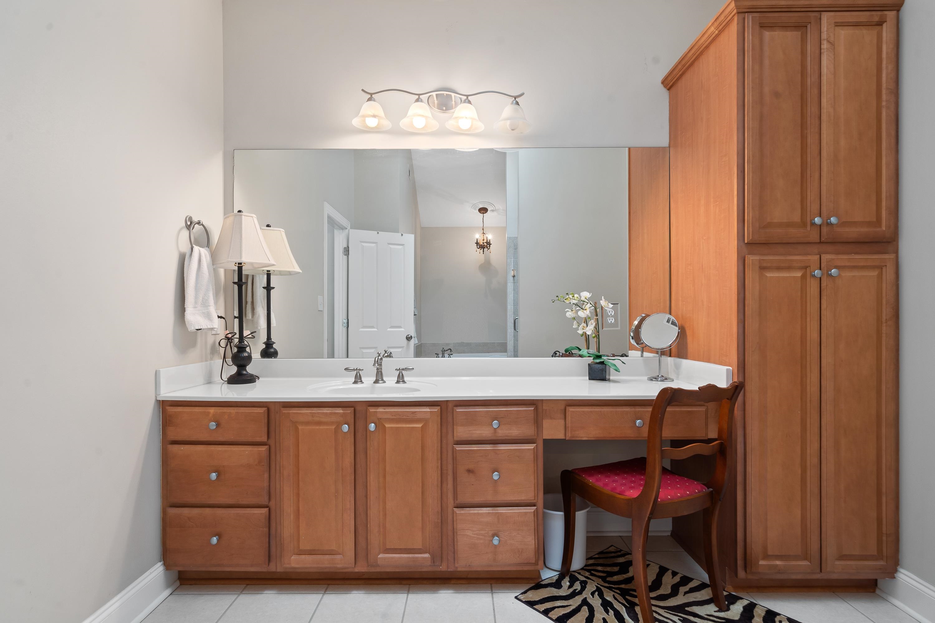 905 (Unit 208) GREENSBORO ROAD