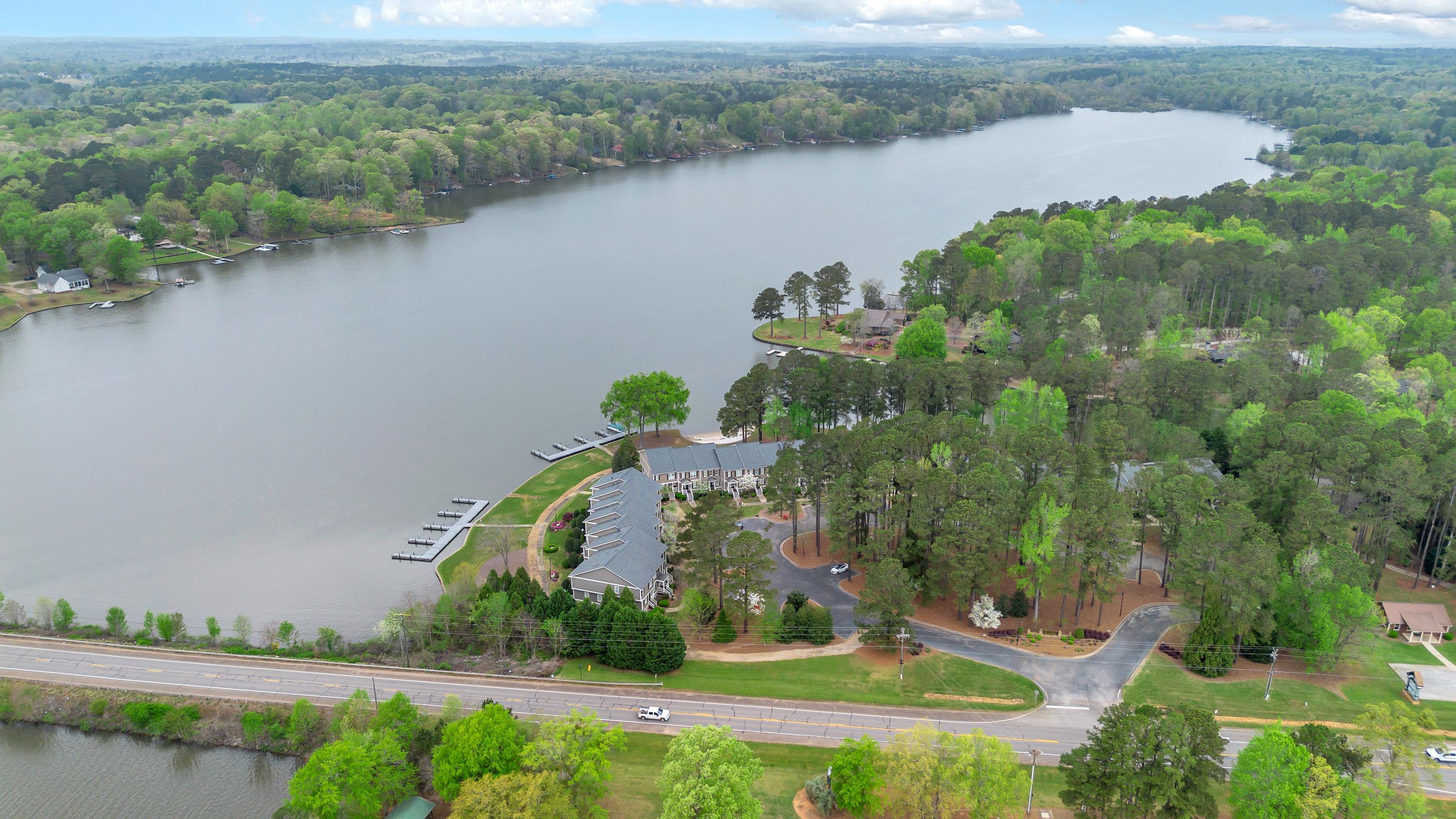 905 (Unit 208) GREENSBORO ROAD