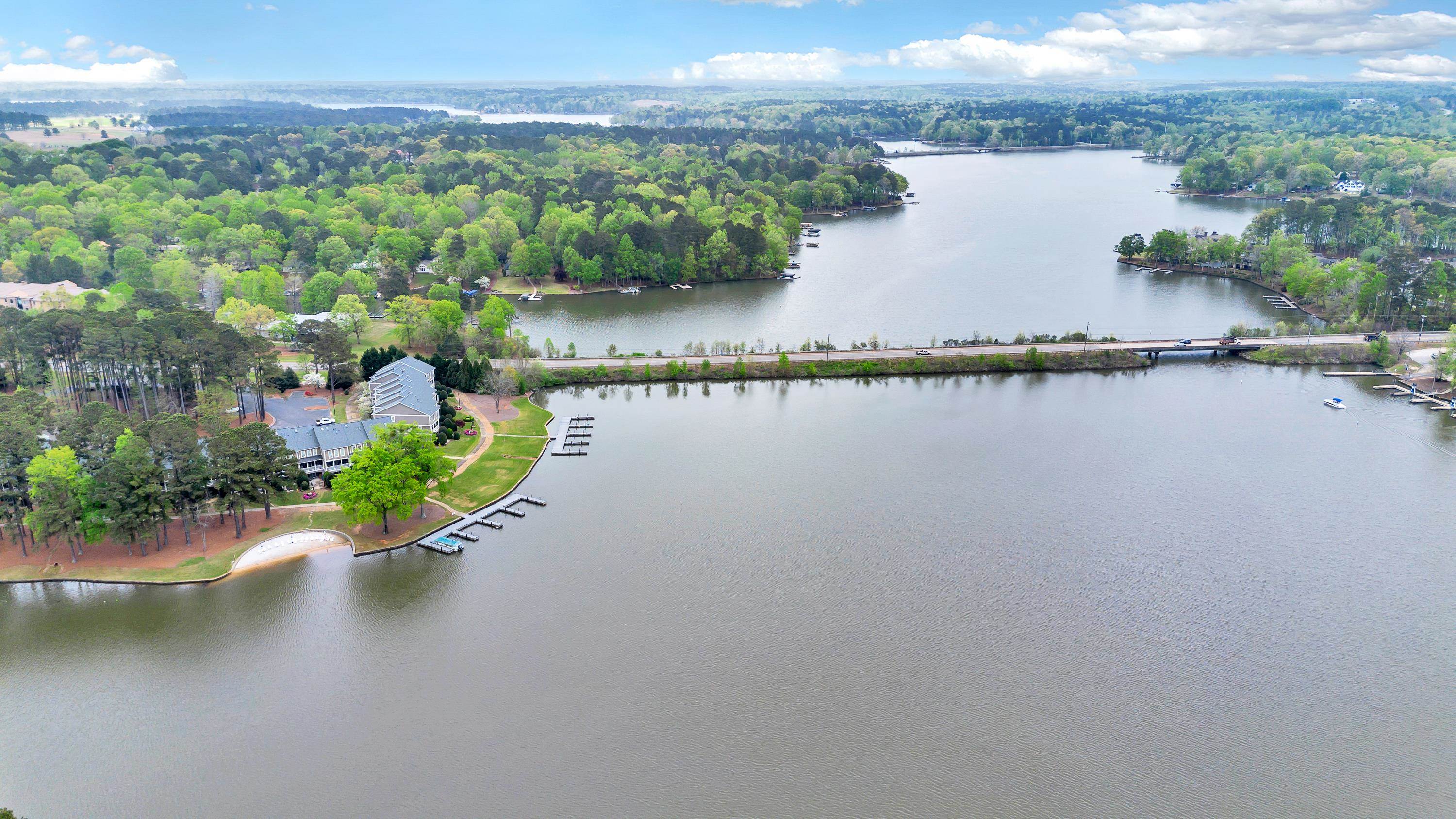 905 (Unit 208) GREENSBORO ROAD