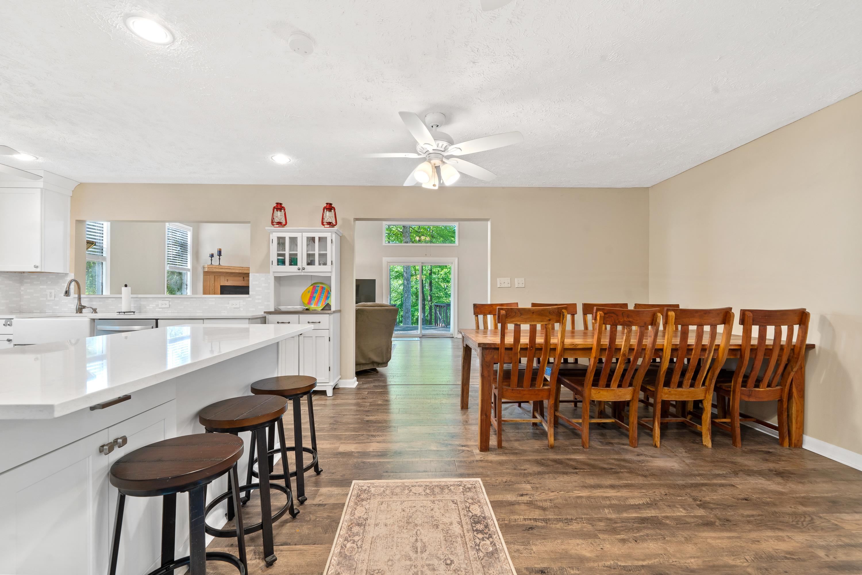 558 ROCKVILLE SPRINGS DRIVE