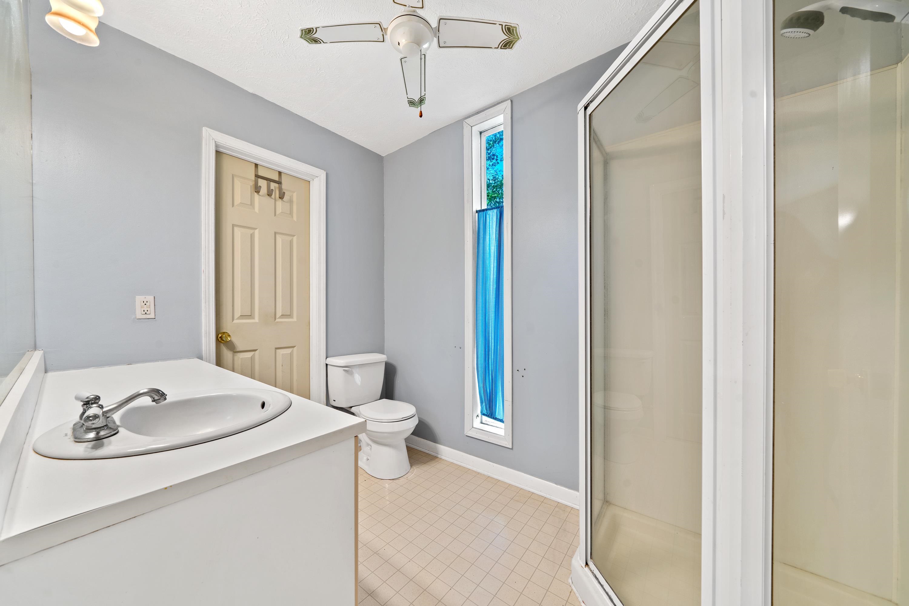 558 ROCKVILLE SPRINGS DRIVE