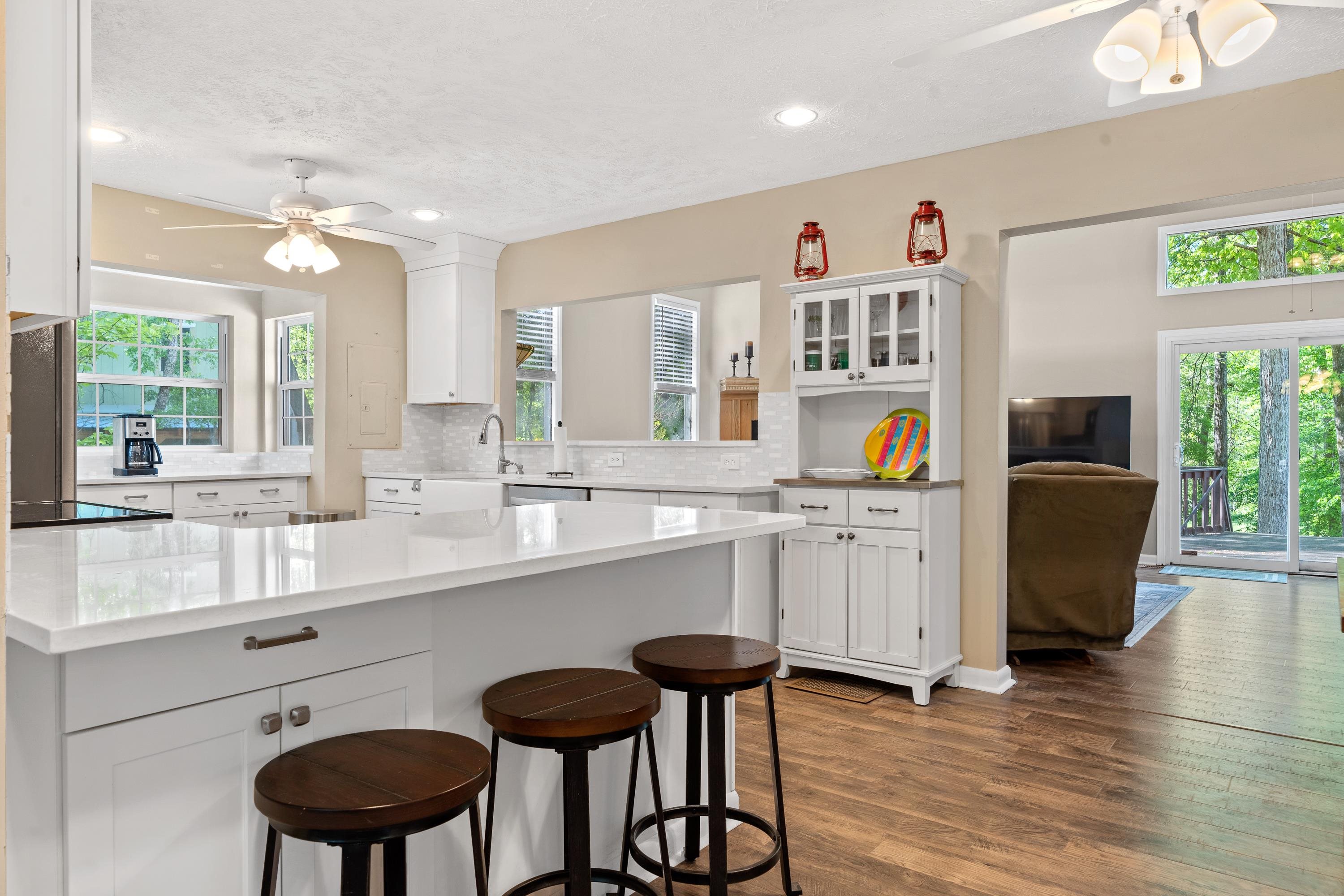 558 ROCKVILLE SPRINGS DRIVE