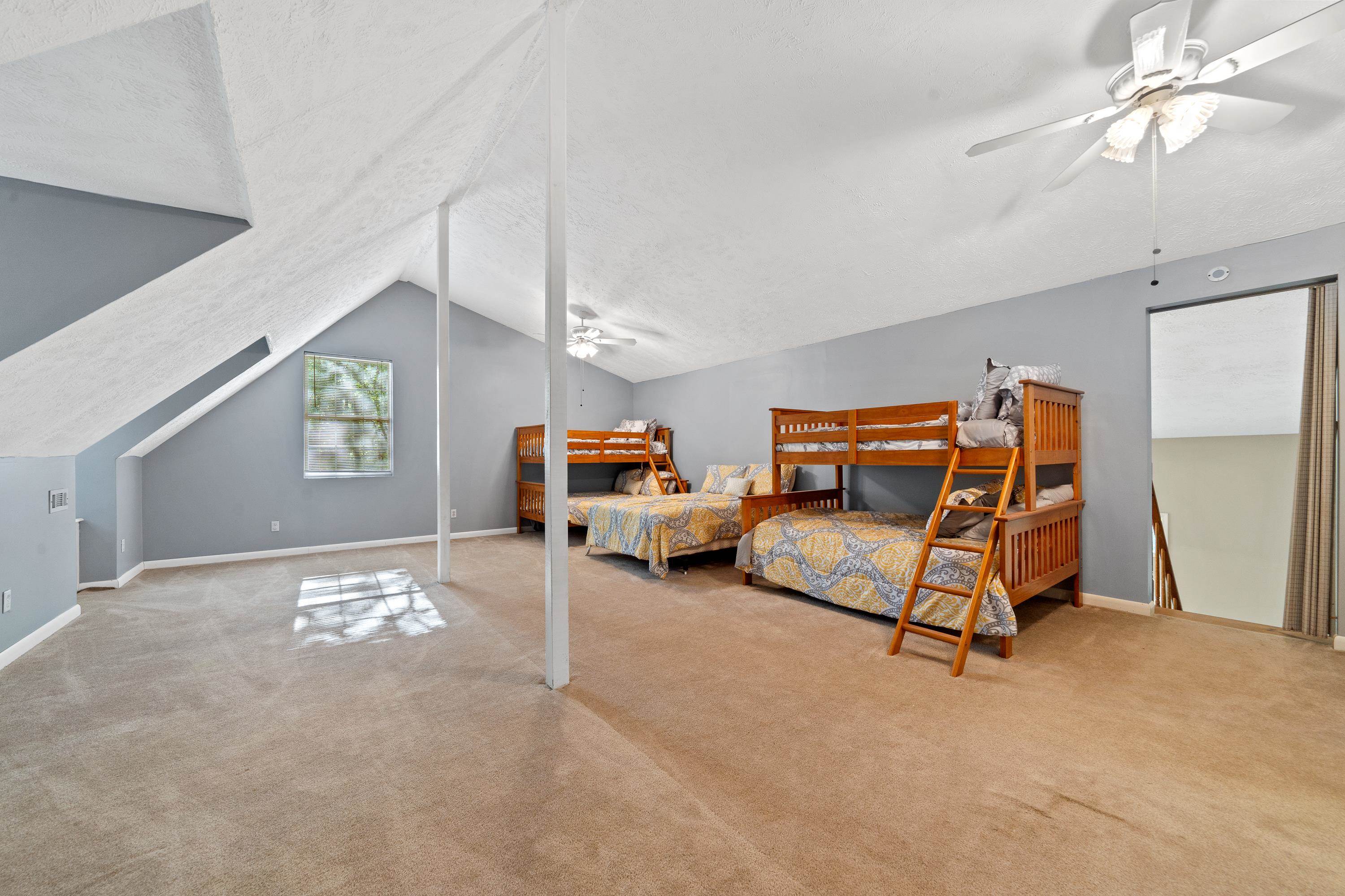 558 ROCKVILLE SPRINGS DRIVE
