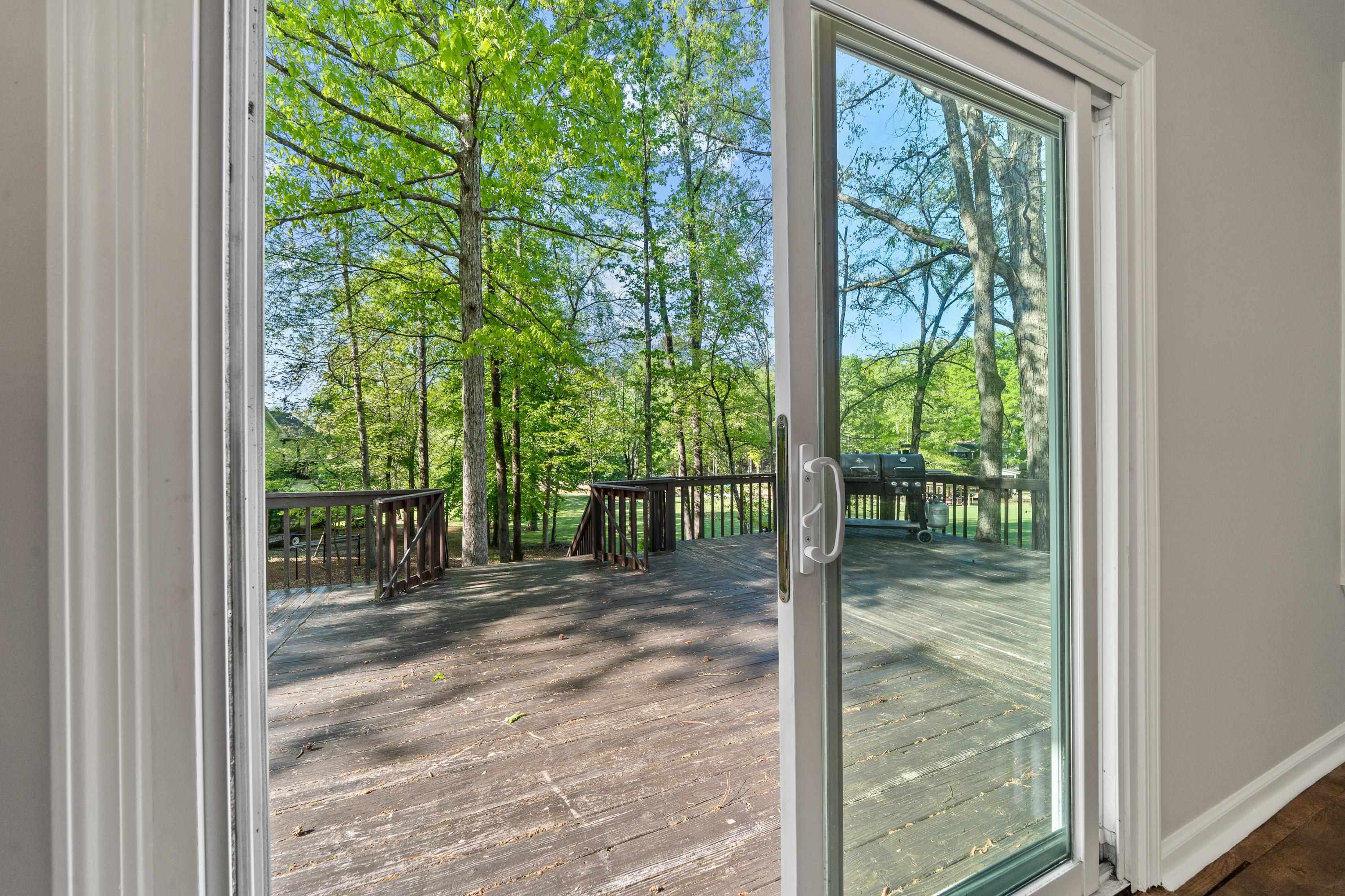 558 ROCKVILLE SPRINGS DRIVE