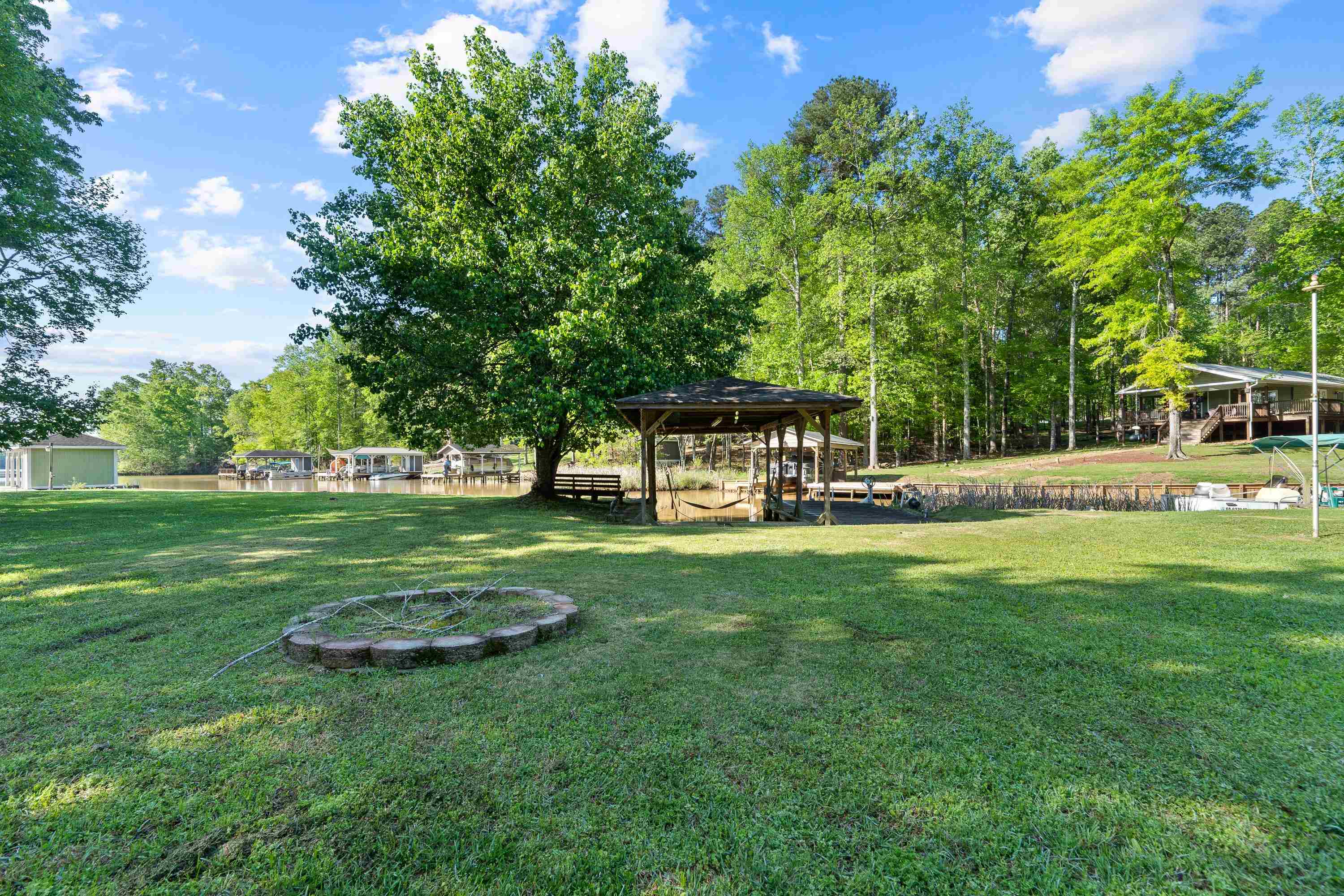 558 ROCKVILLE SPRINGS DRIVE