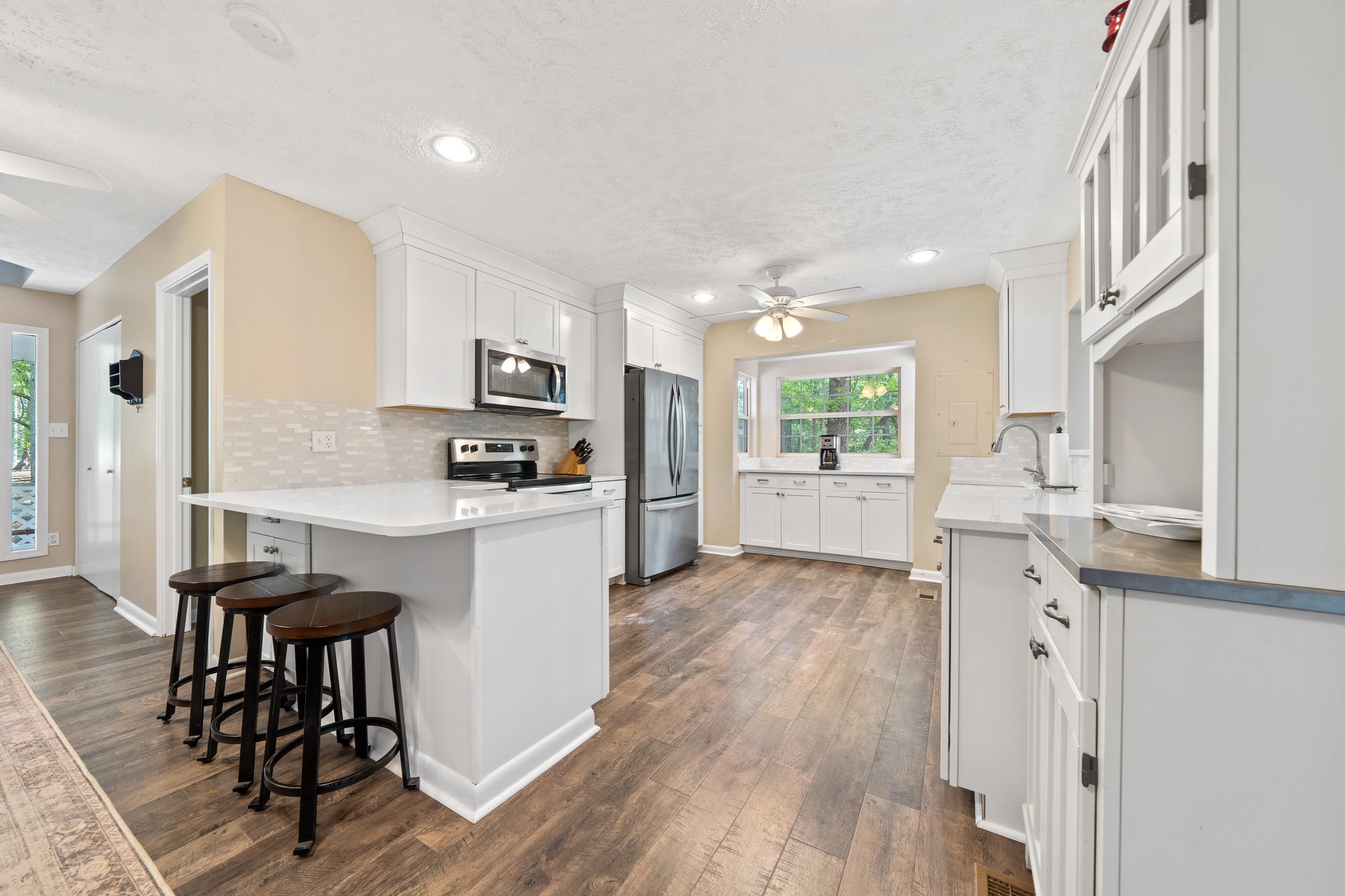 558 ROCKVILLE SPRINGS DRIVE