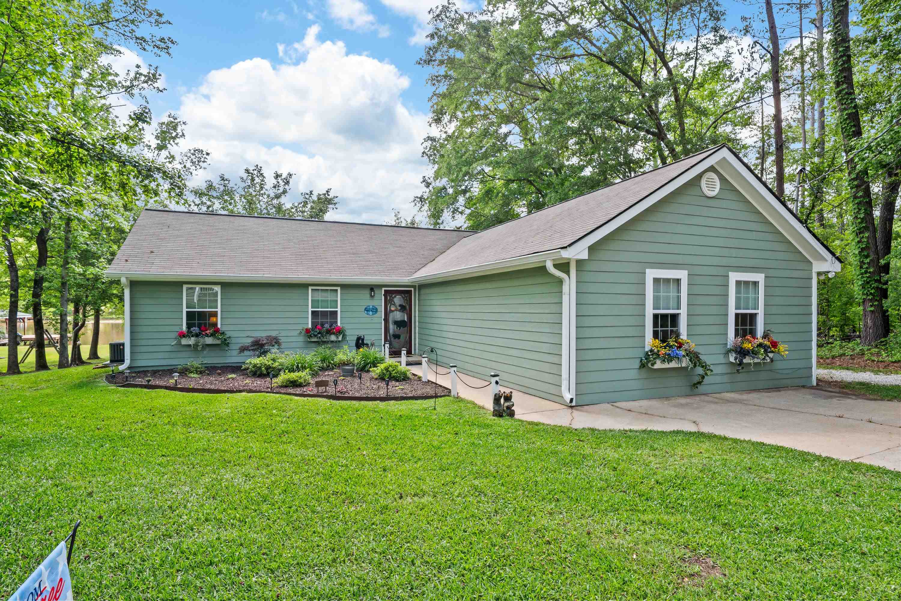 78 WOODHAVEN DRIVE