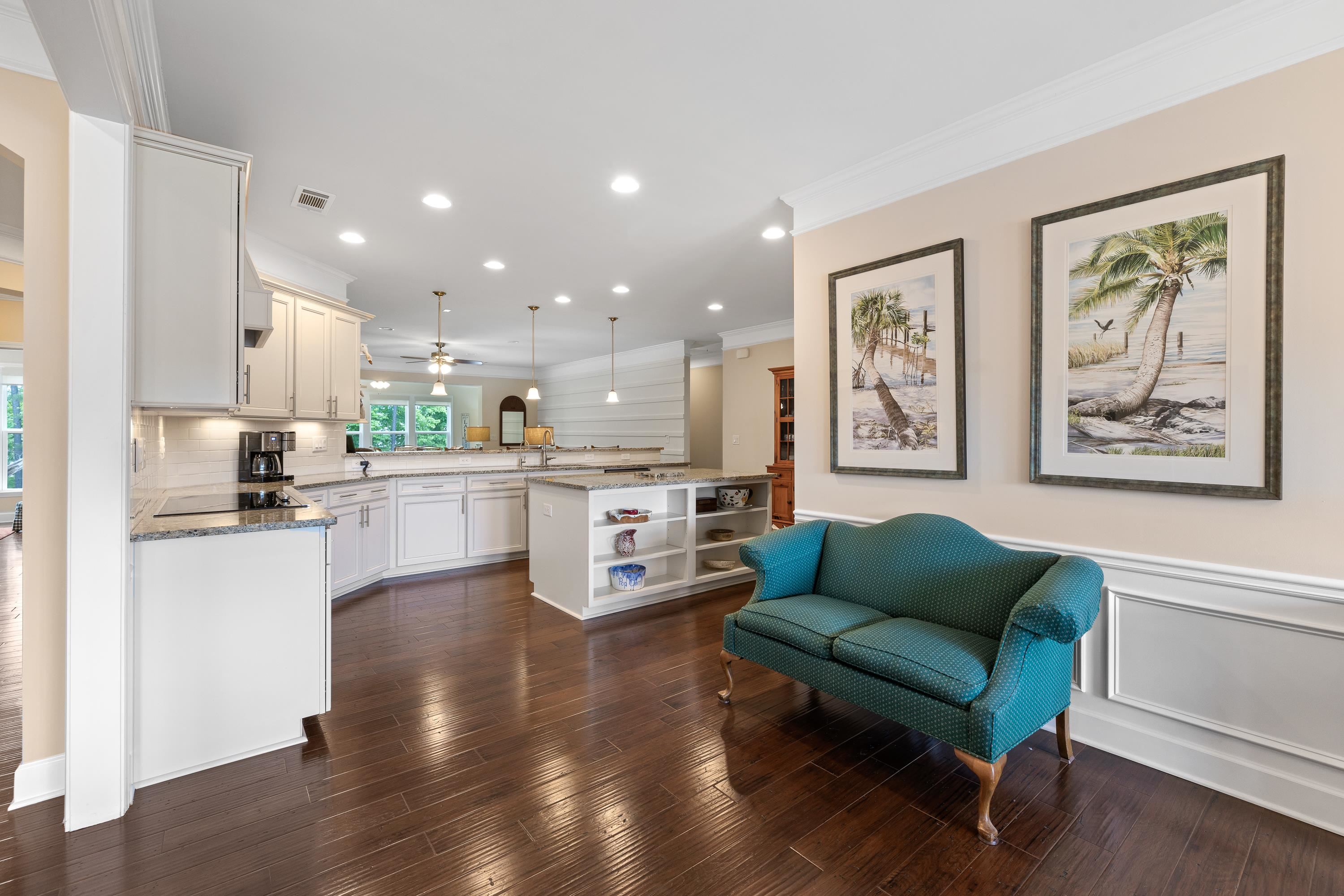 1041 ISLAND INLET COVE