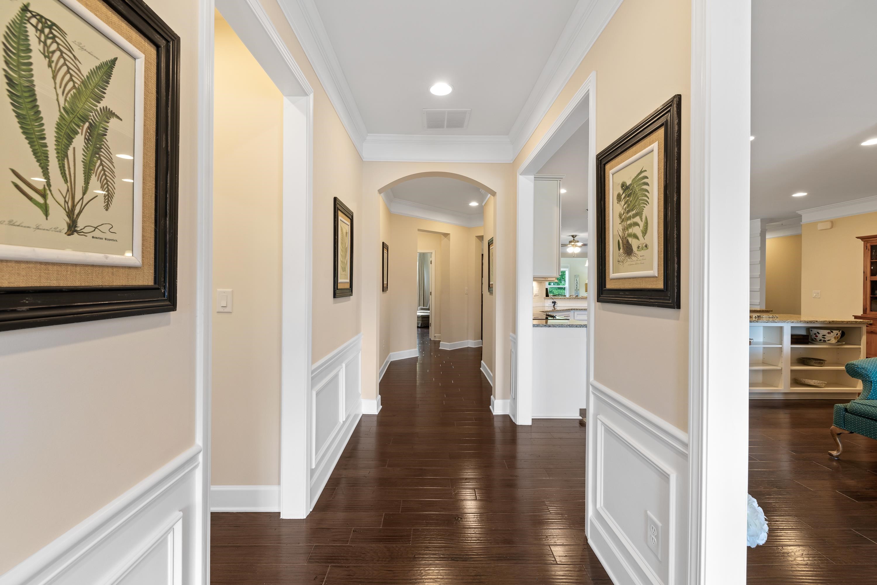 1041 ISLAND INLET COVE