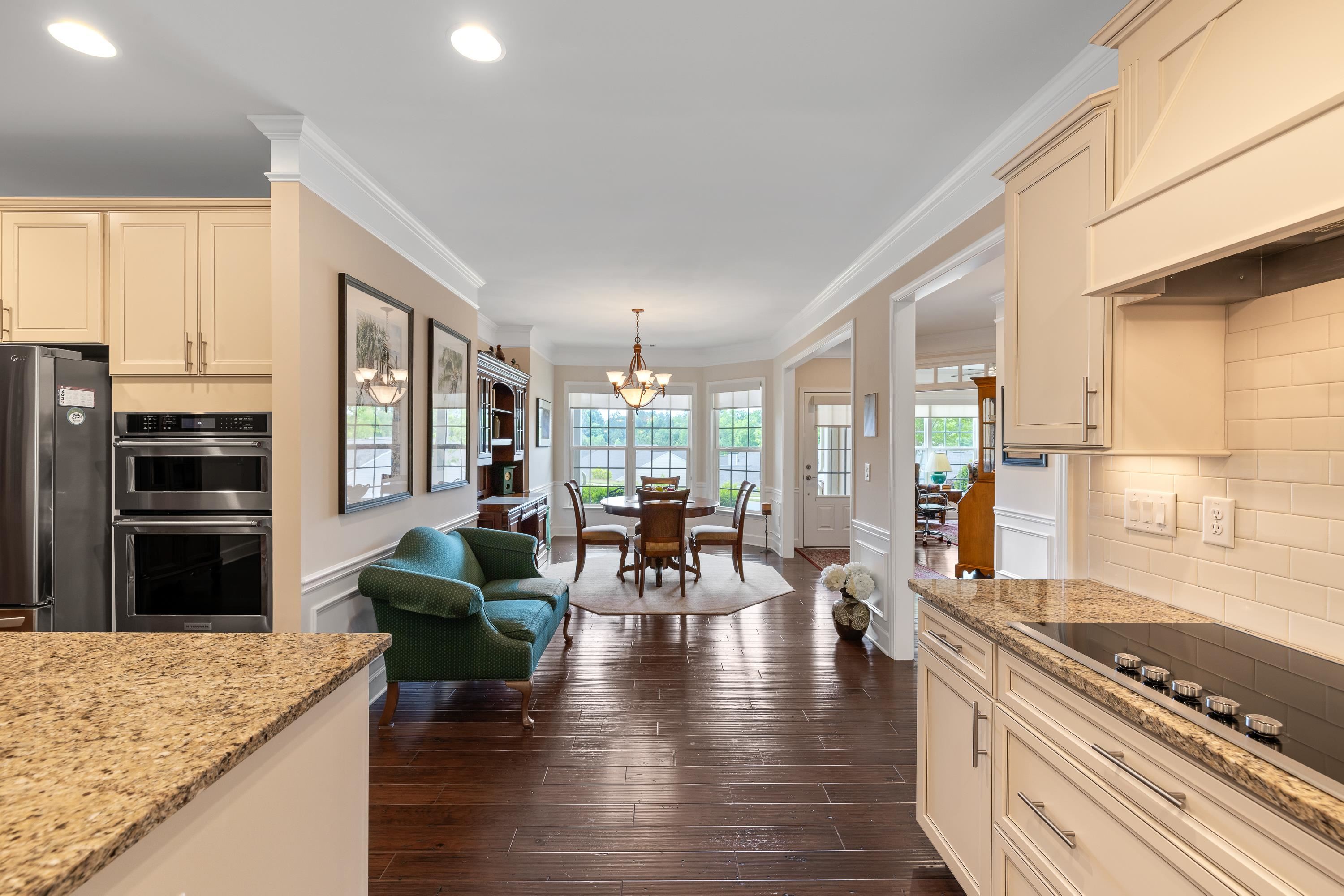 1041 ISLAND INLET COVE