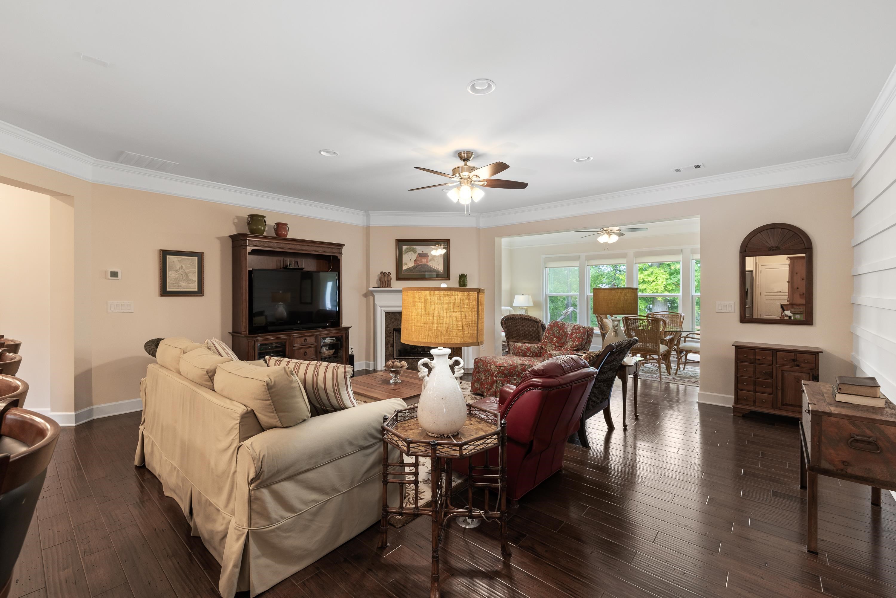 1041 ISLAND INLET COVE