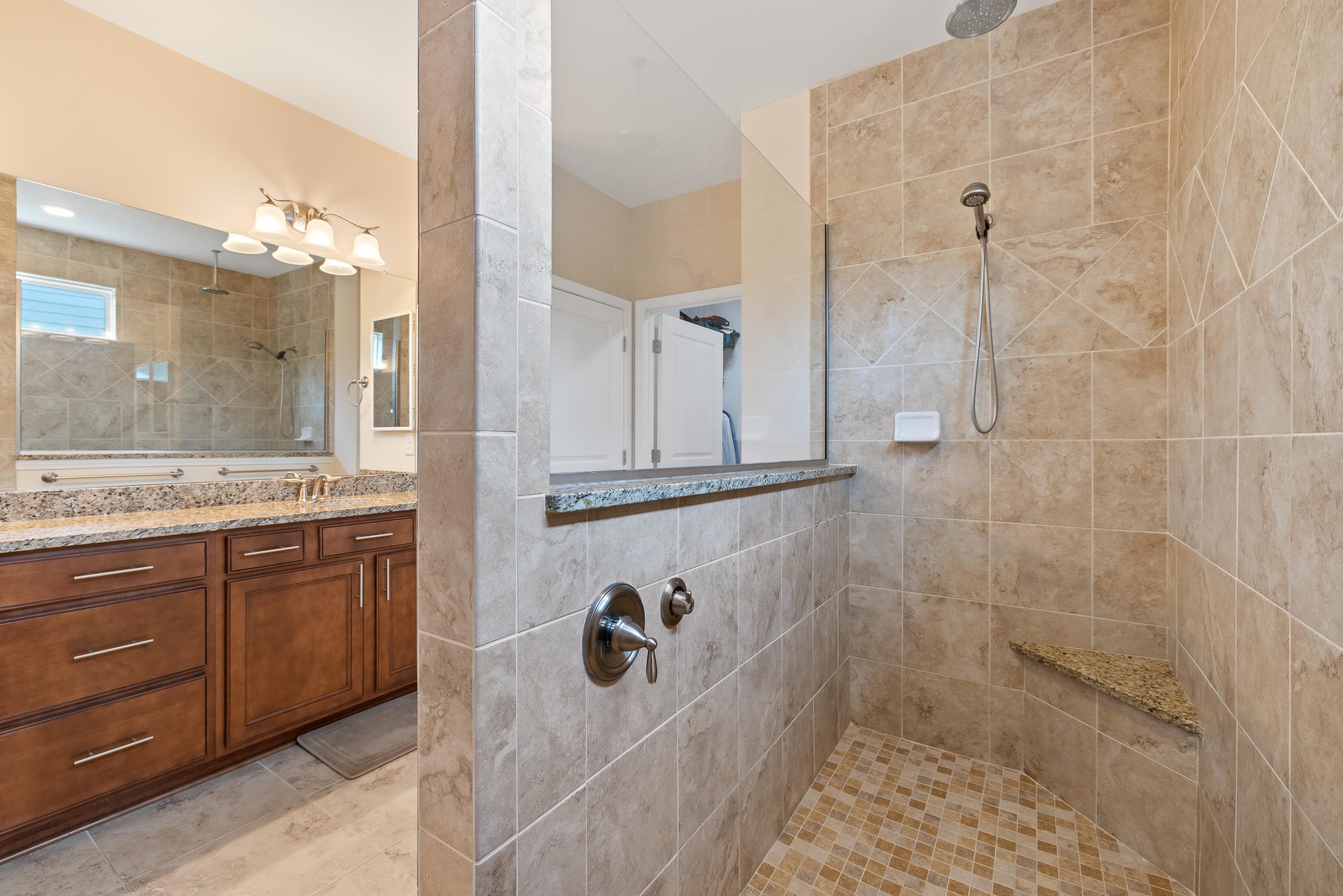 1041 ISLAND INLET COVE