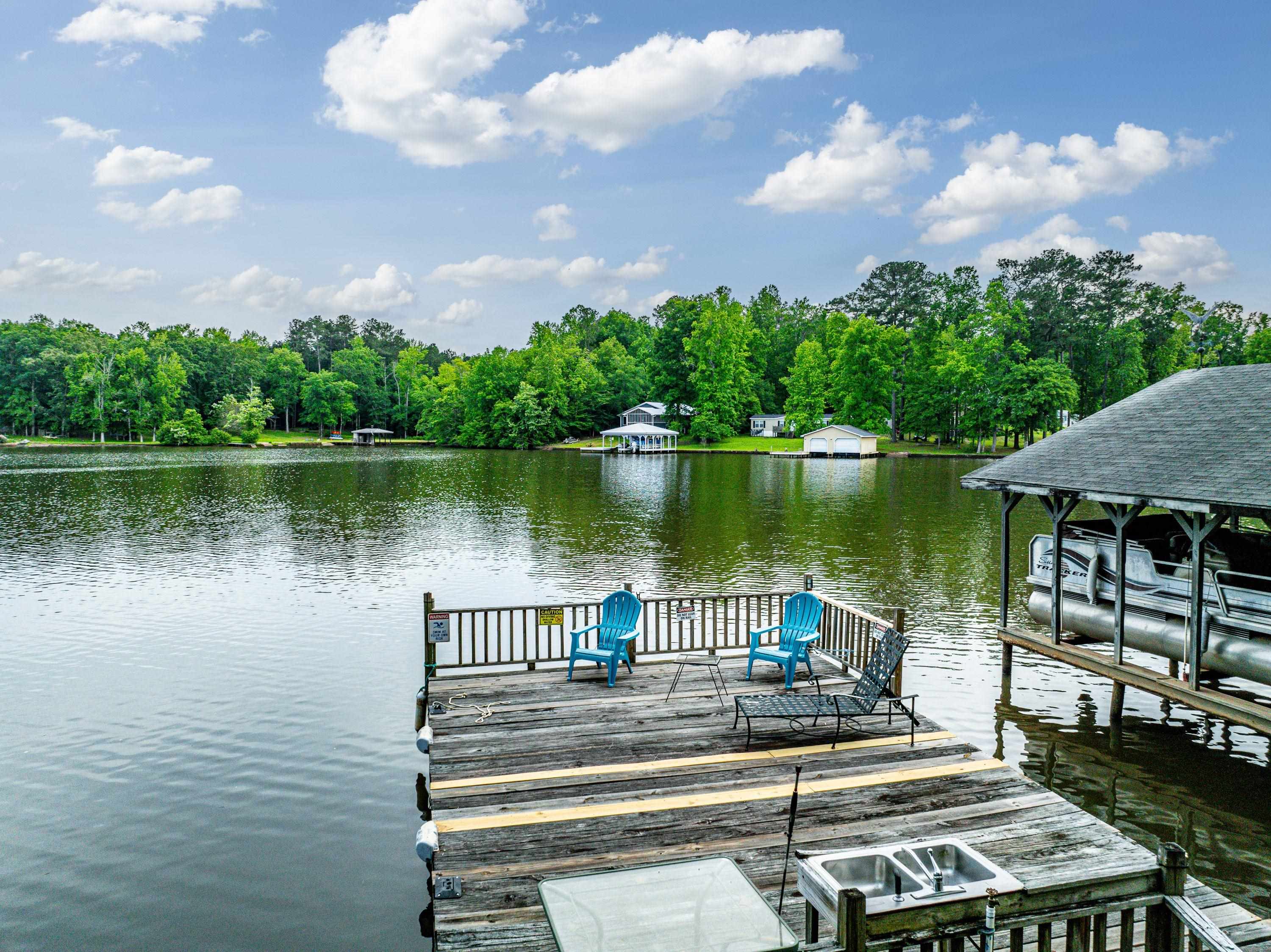 194 PHILLIPS ROAD