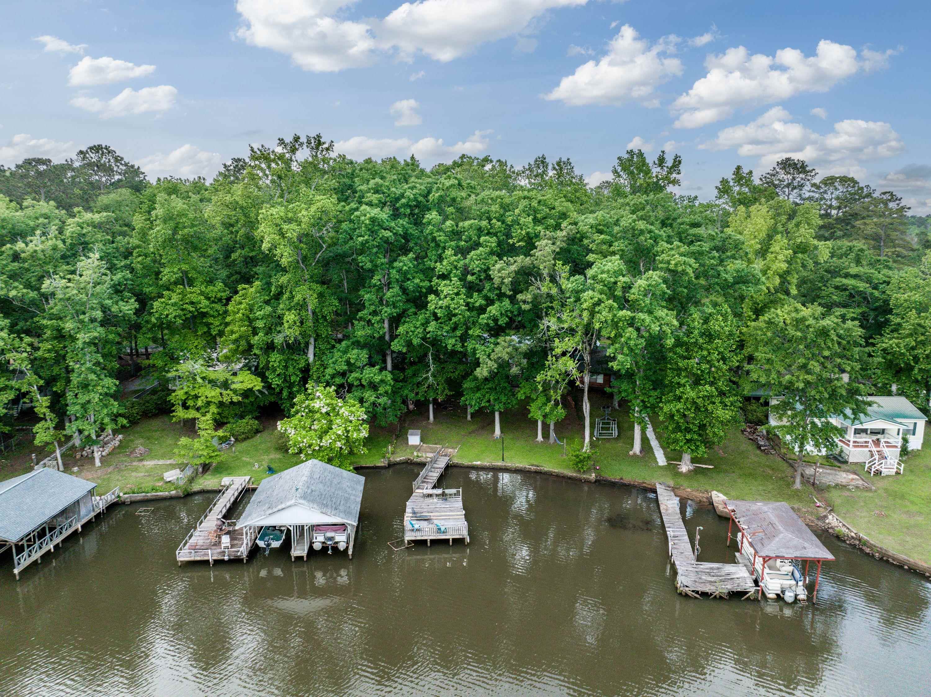 194 PHILLIPS ROAD