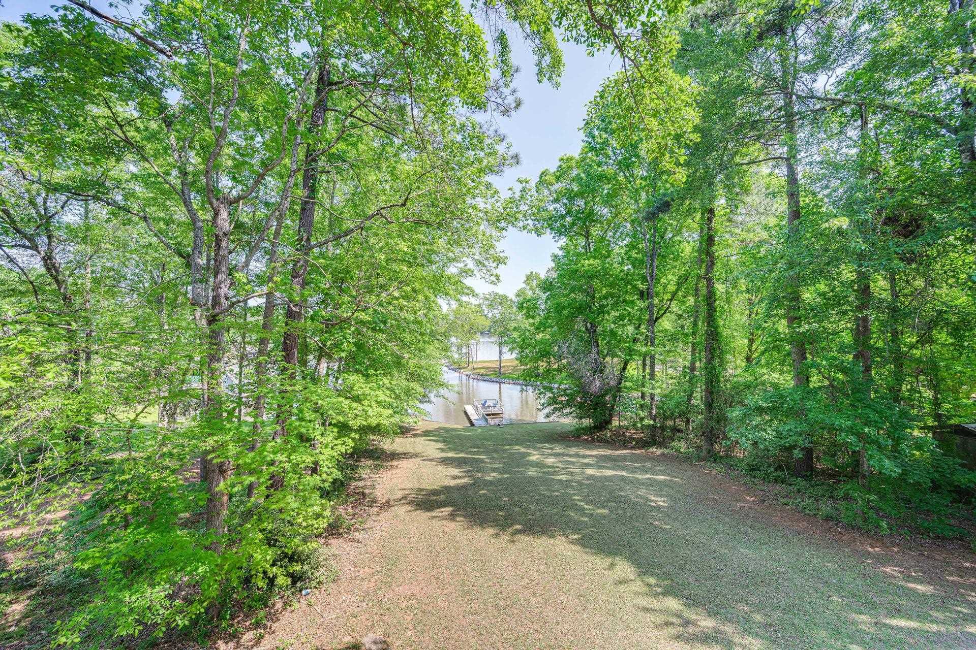 154 OLD PLANTATION TRAIL
