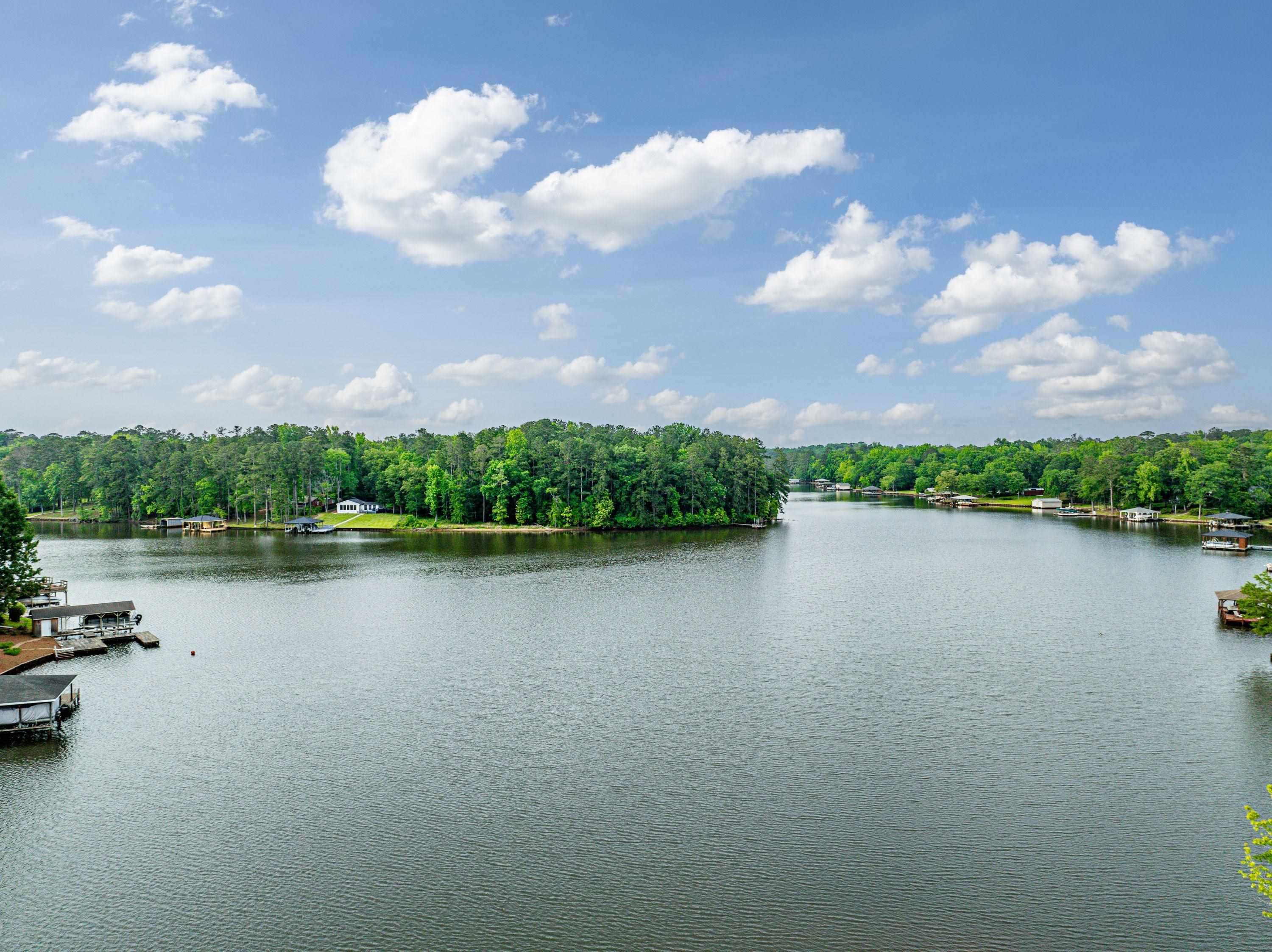 154 OLD PLANTATION TRAIL