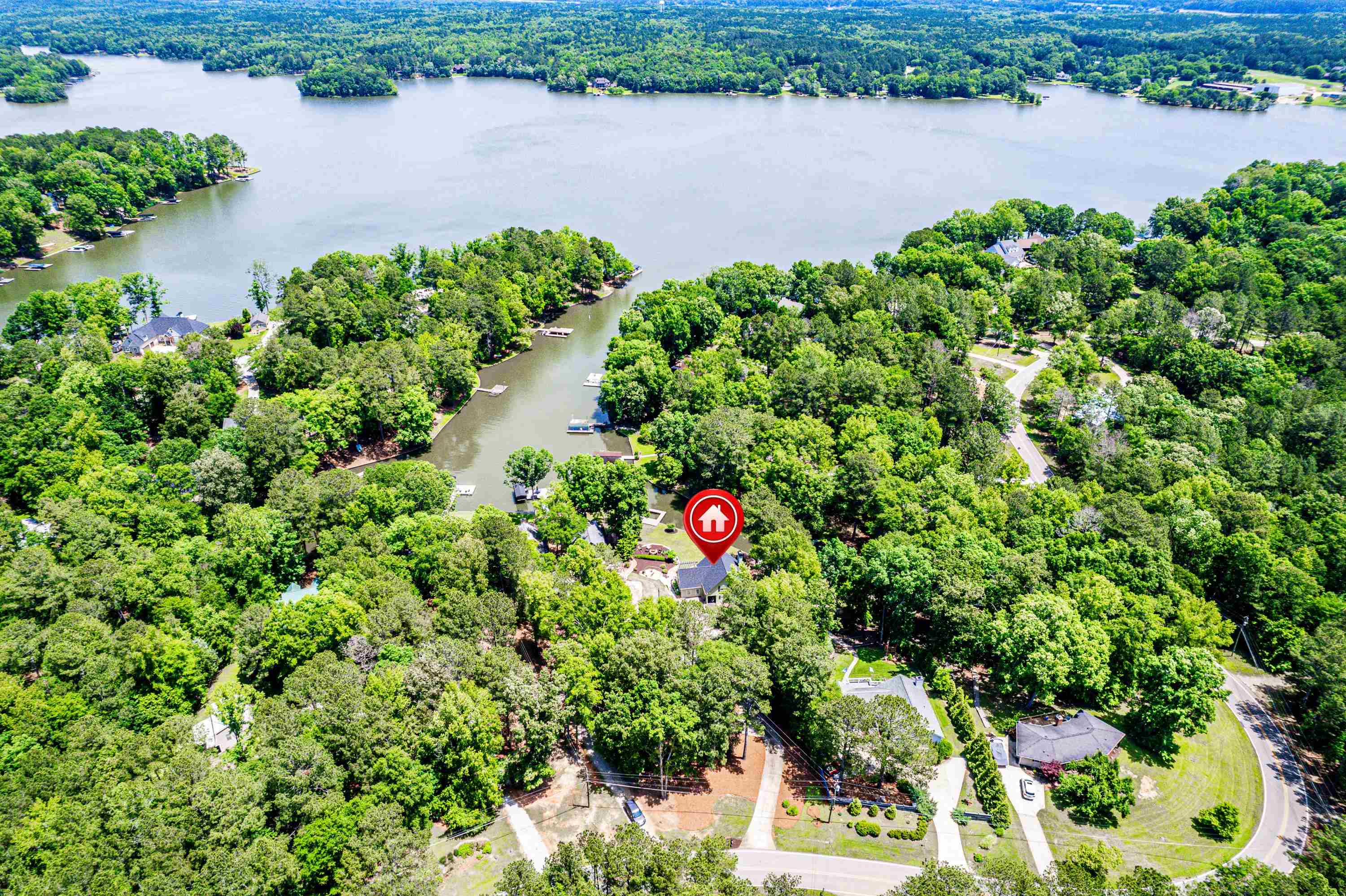 206 B HICKORY POINT DRIVE