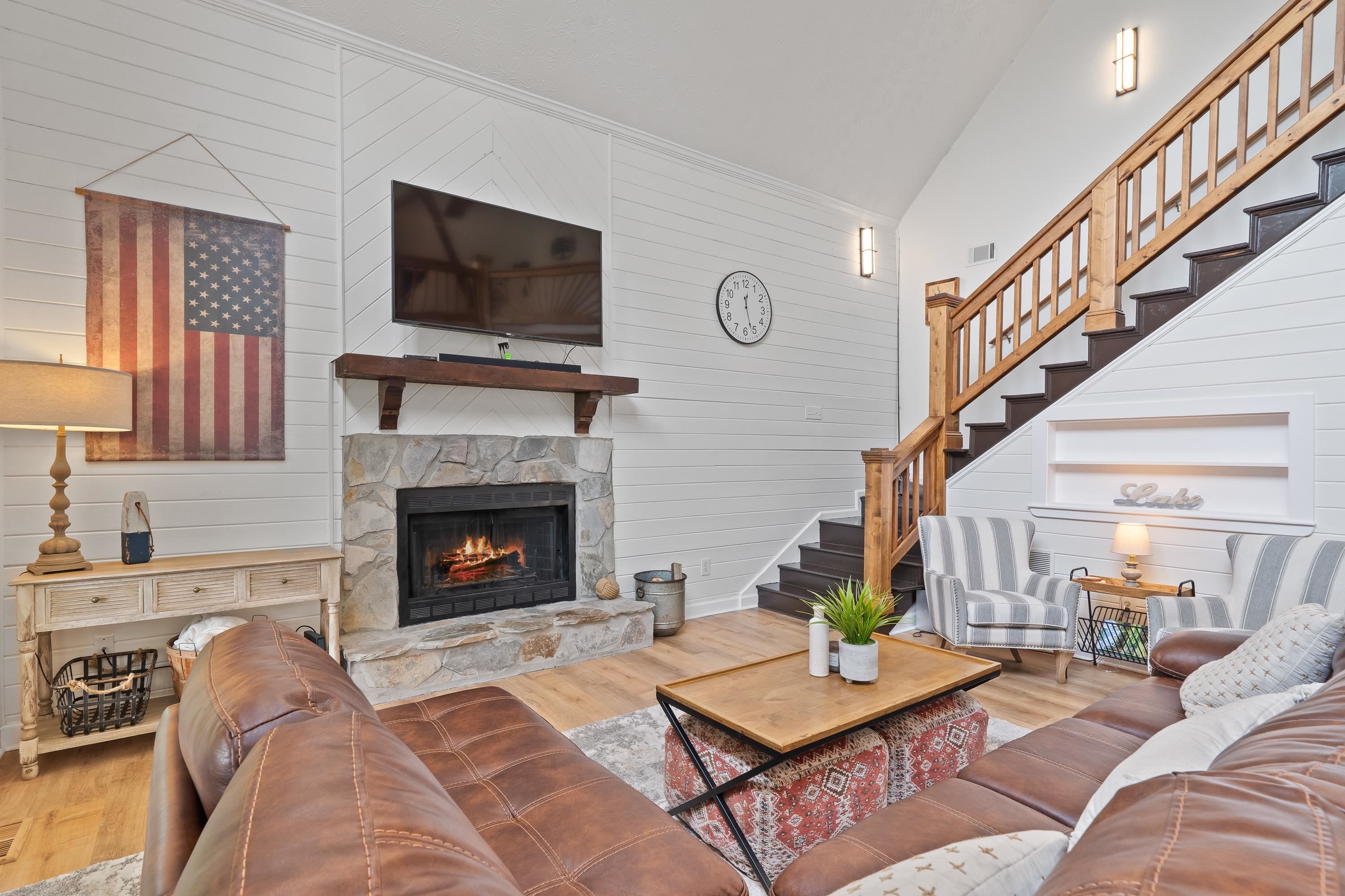 206 B HICKORY POINT DRIVE
