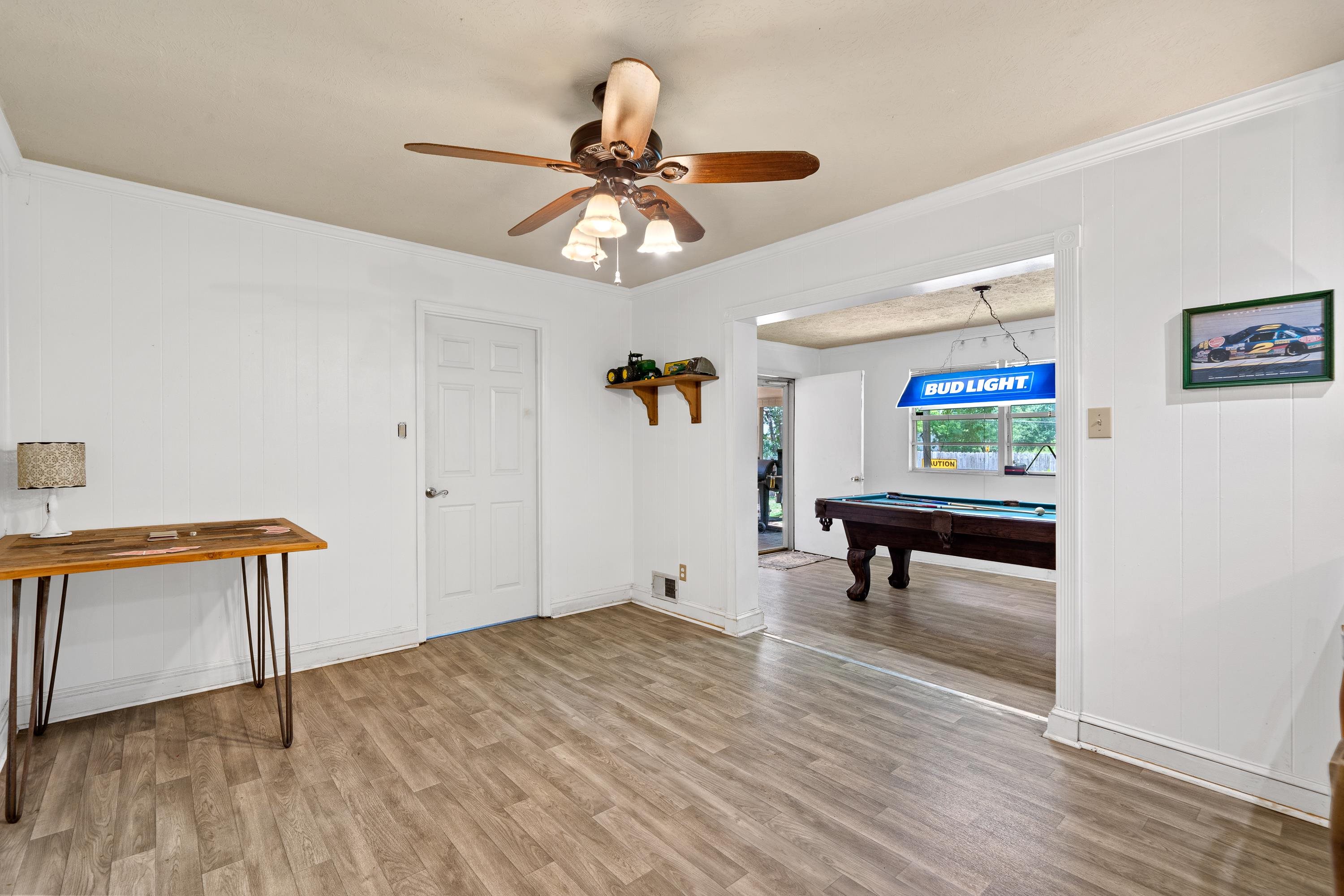 116 SE ROSEWOOD DRIVE