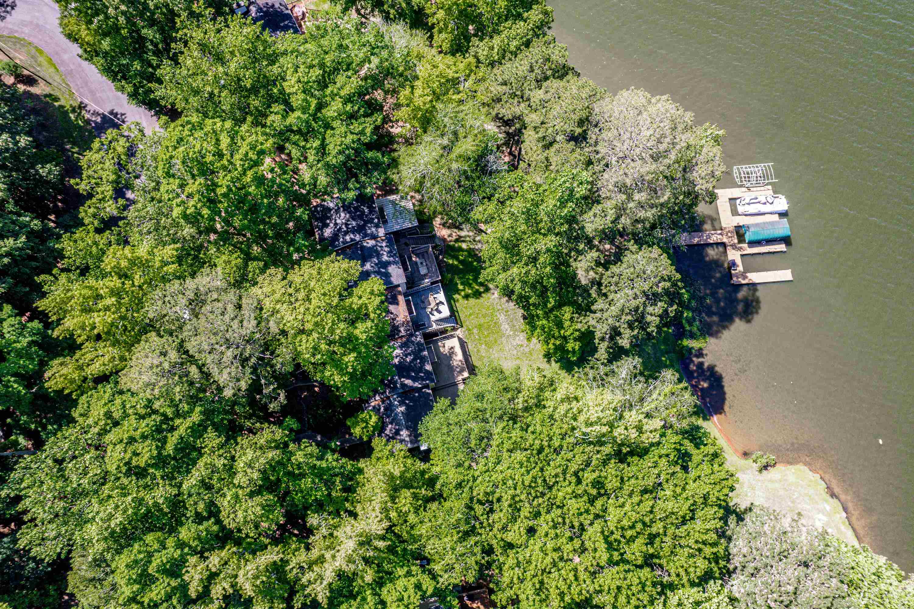 384 - 1&2 ARROWHEAD TRAIL