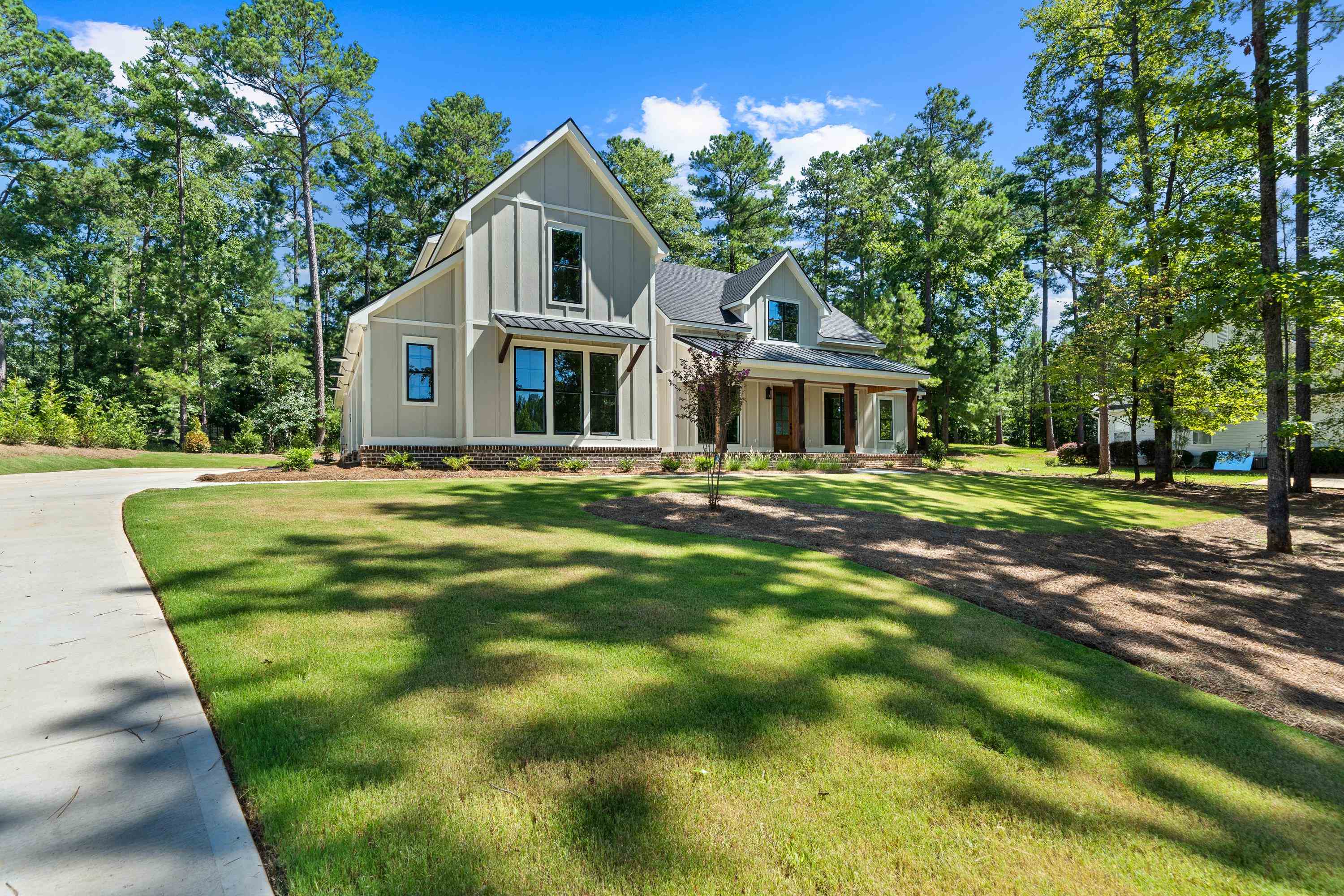 1211 TURNBERRY CIRCLE