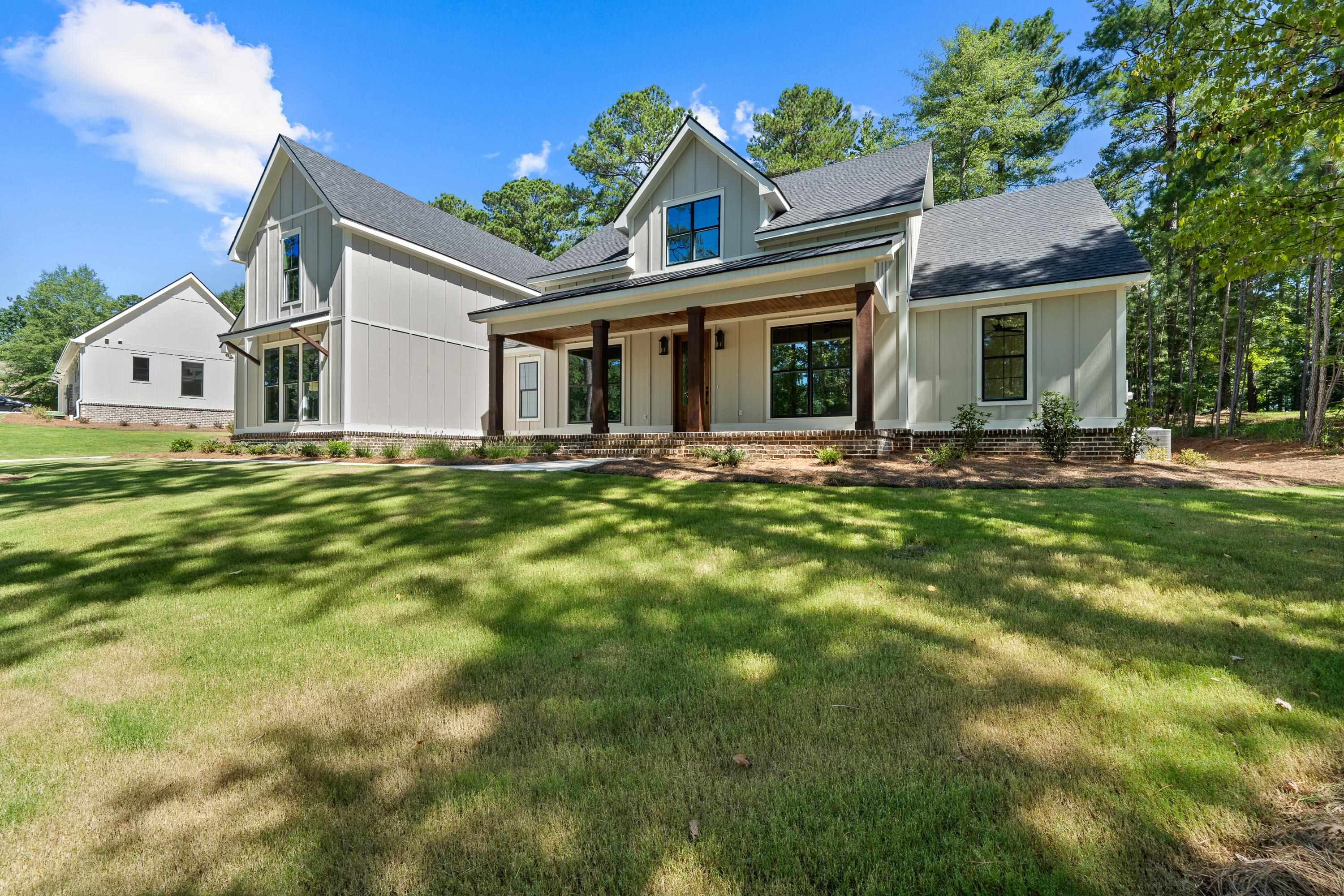 1211 TURNBERRY CIRCLE