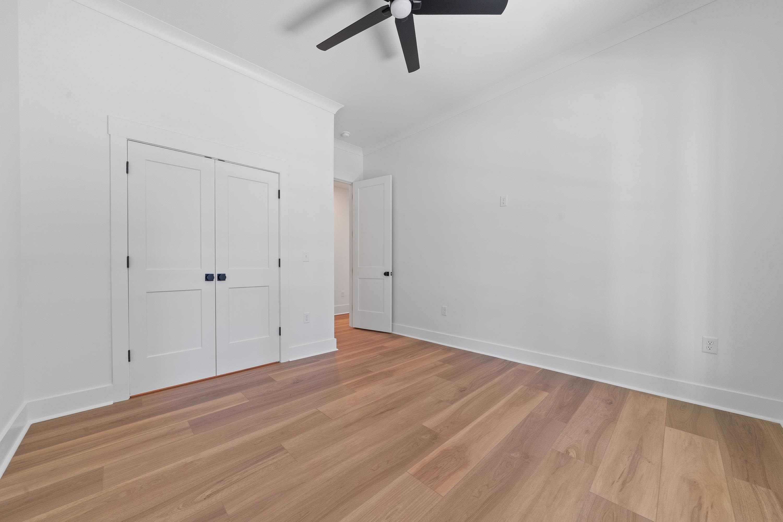 1211 TURNBERRY CIRCLE