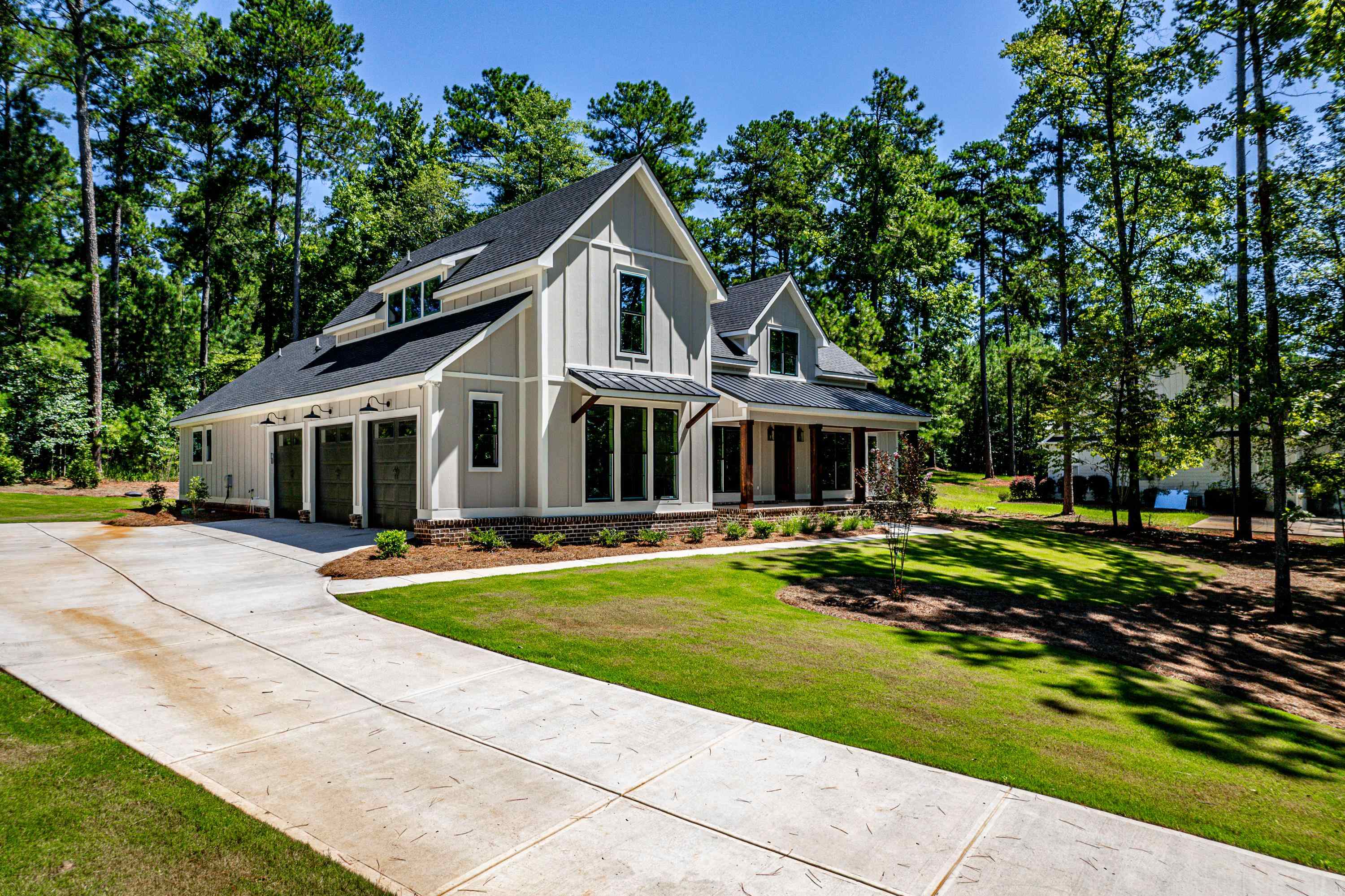 1211 TURNBERRY CIRCLE