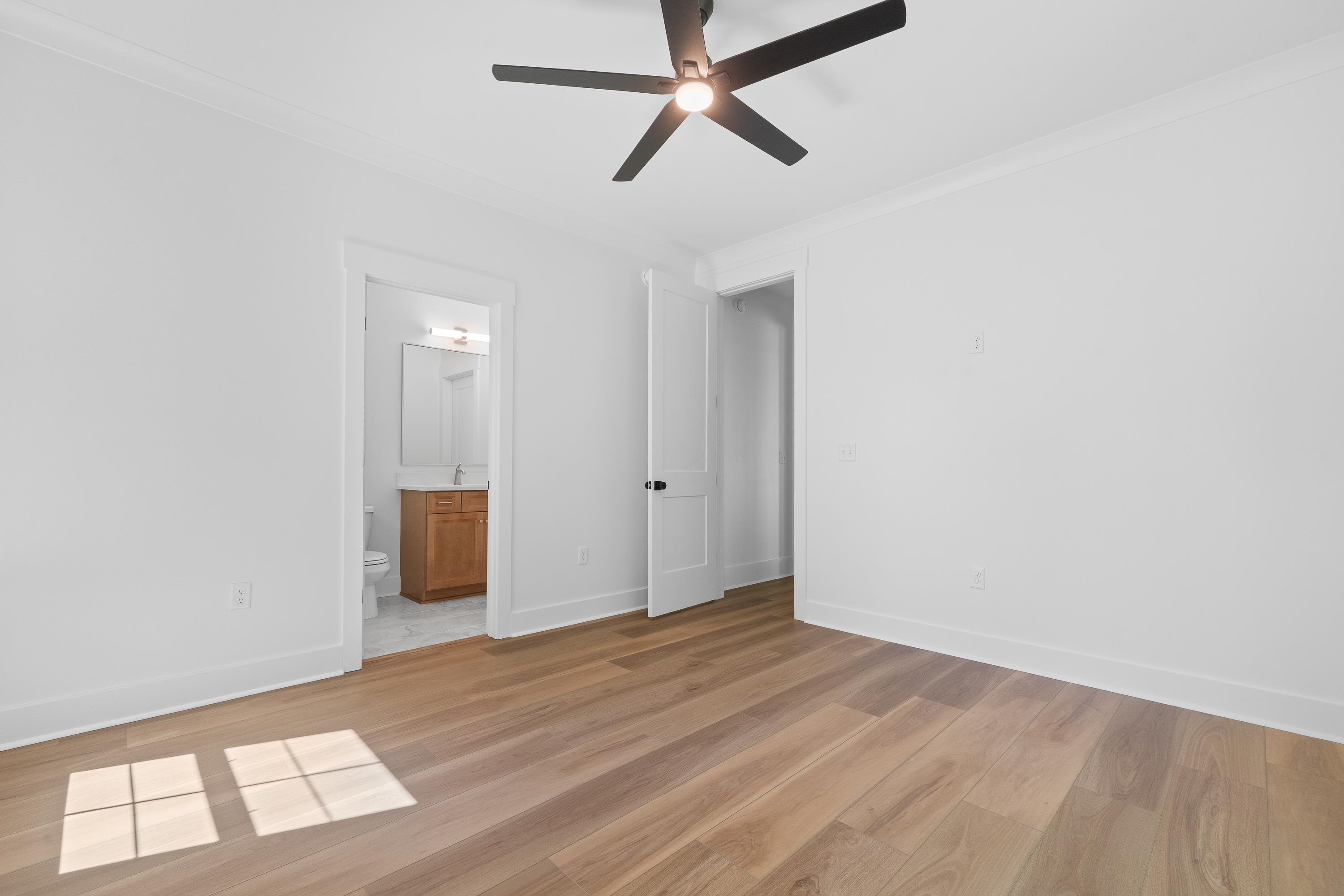 1211 TURNBERRY CIRCLE