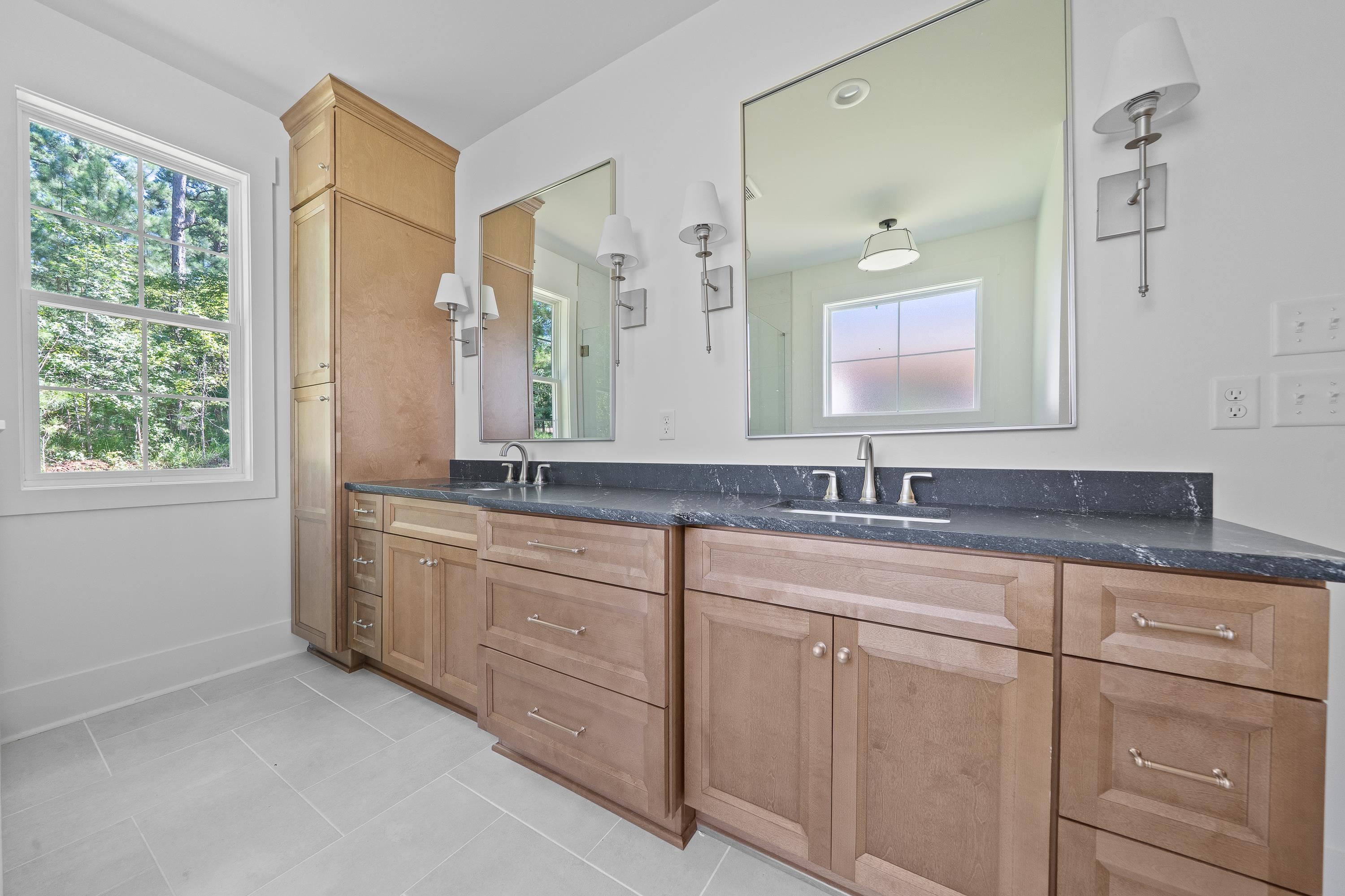 1211 TURNBERRY CIRCLE