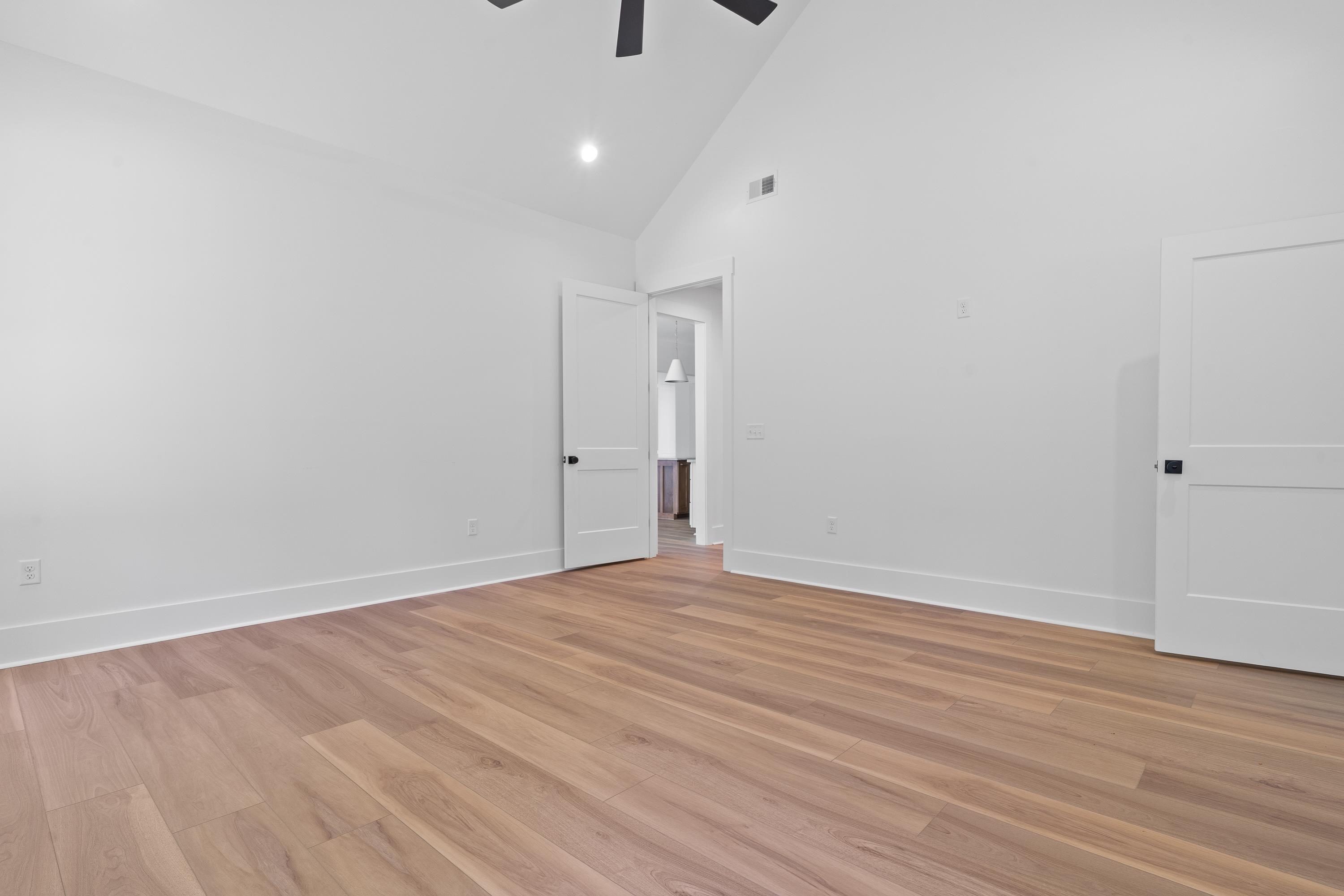 1211 TURNBERRY CIRCLE