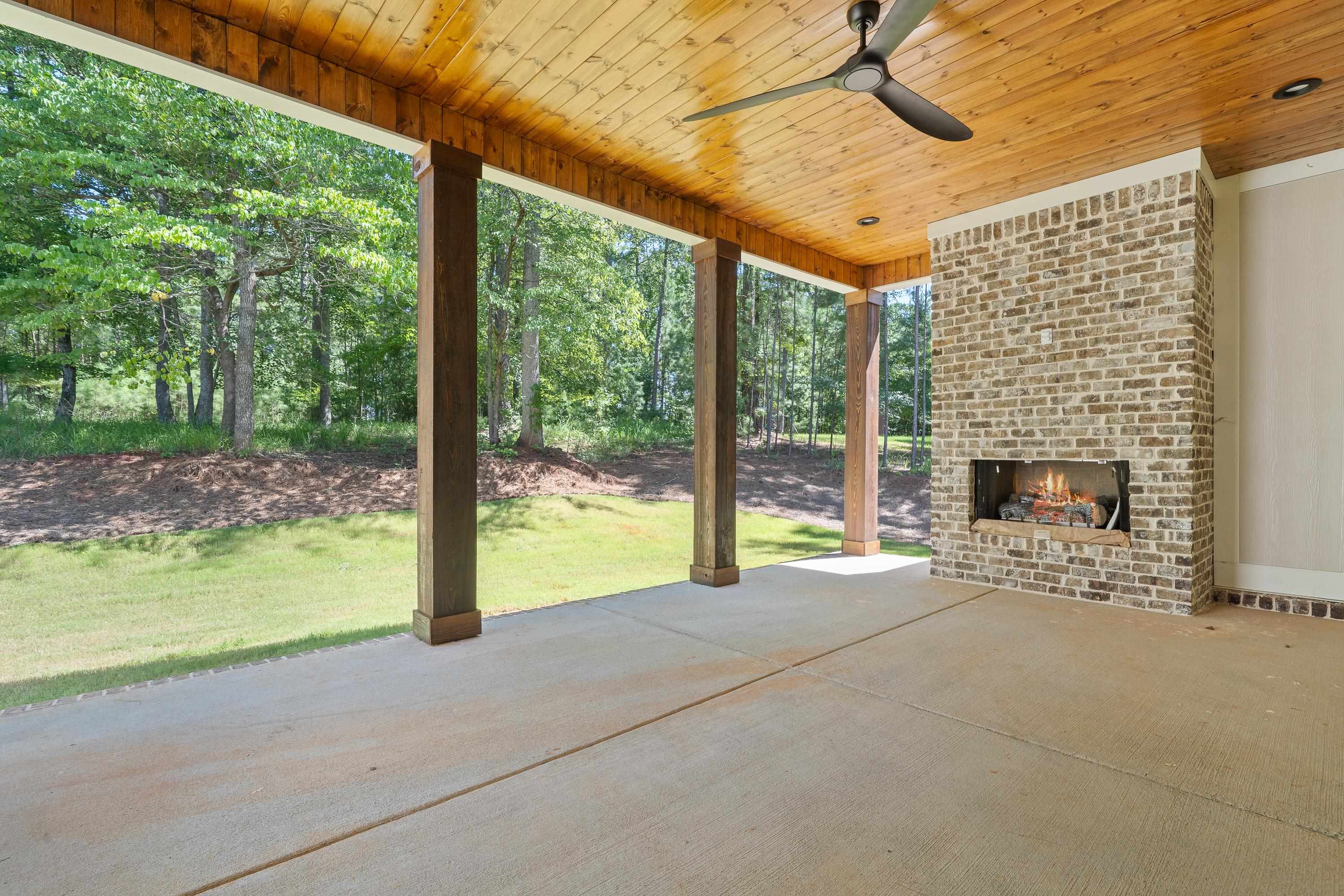 1211 TURNBERRY CIRCLE