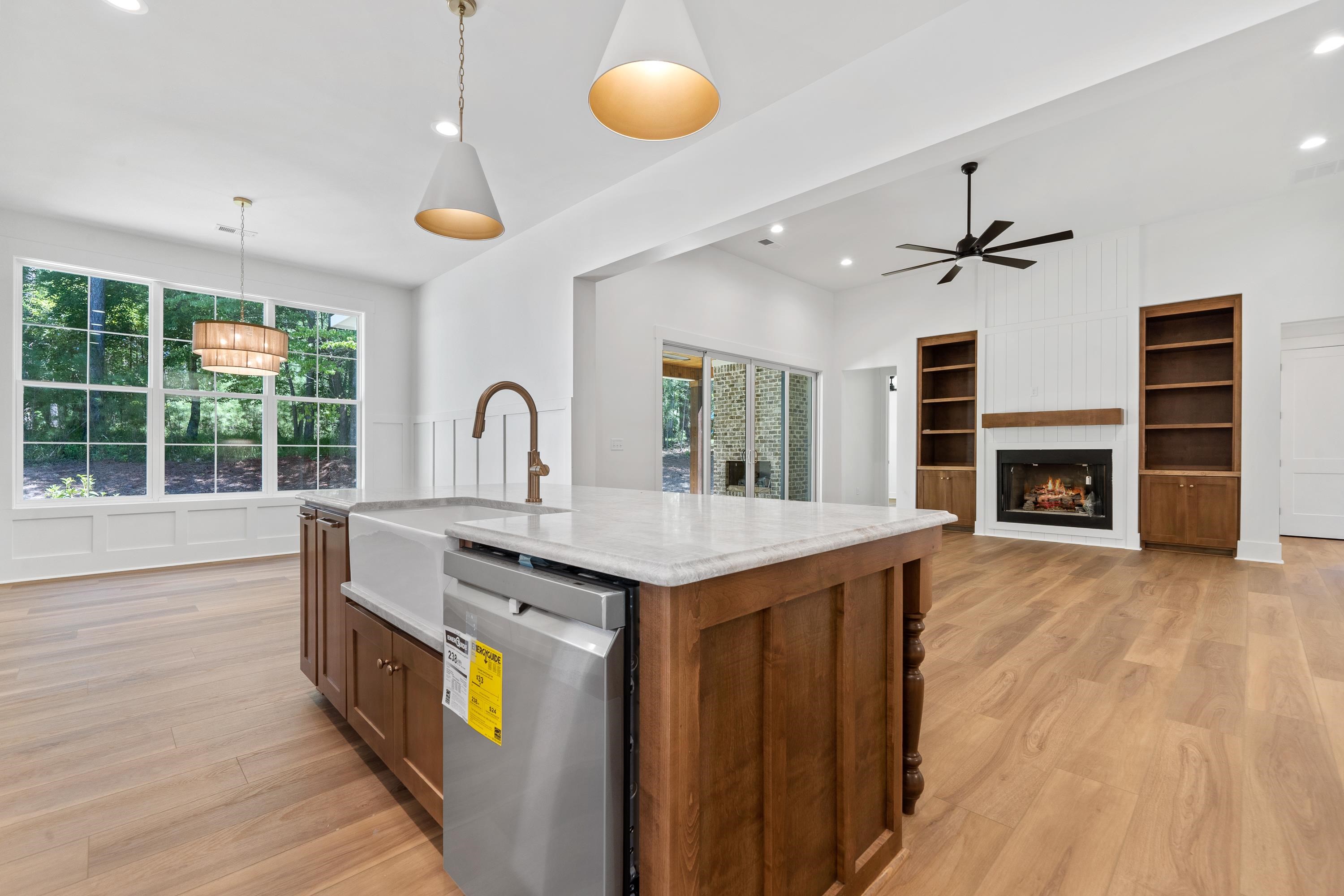 1211 TURNBERRY CIRCLE