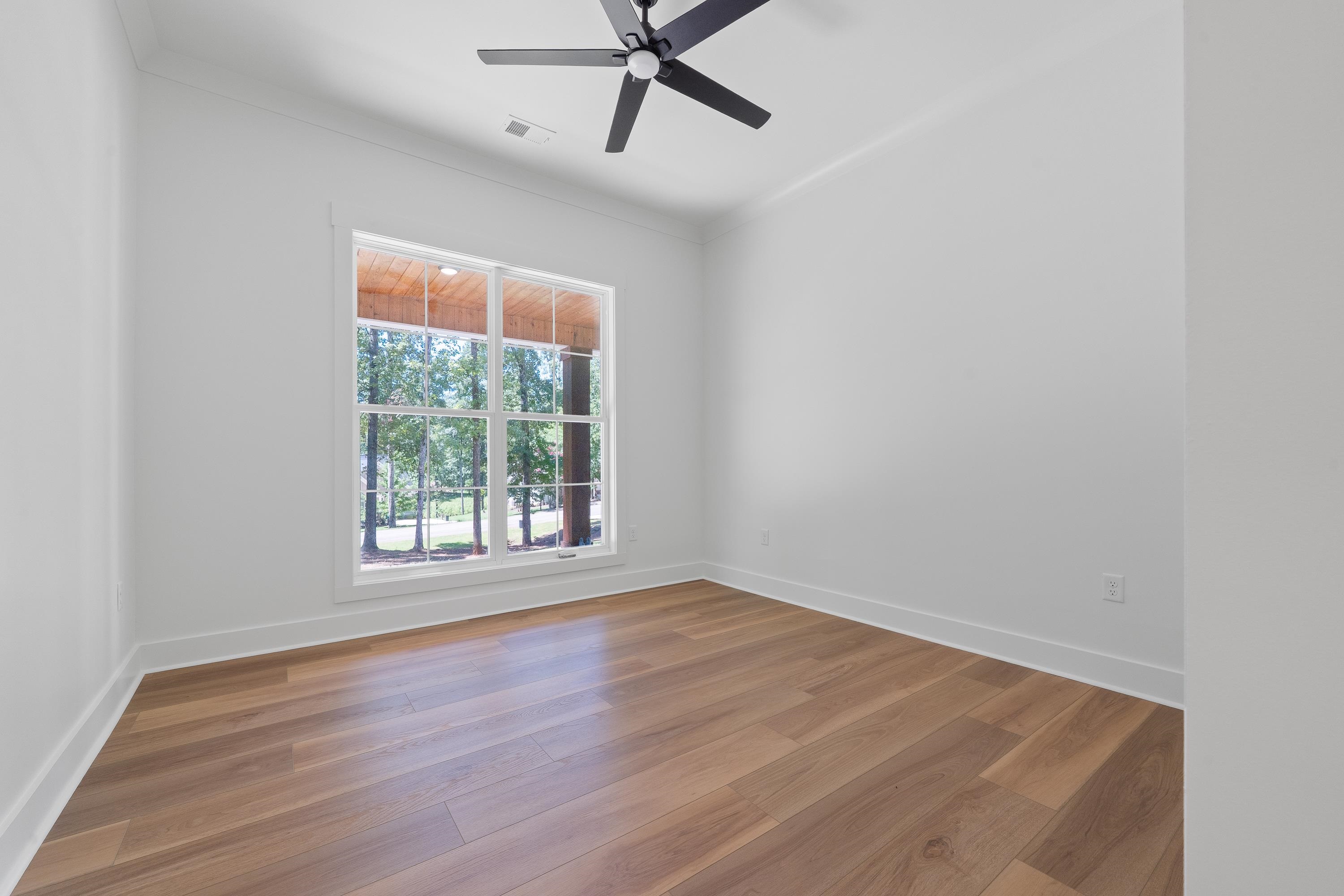 1211 TURNBERRY CIRCLE