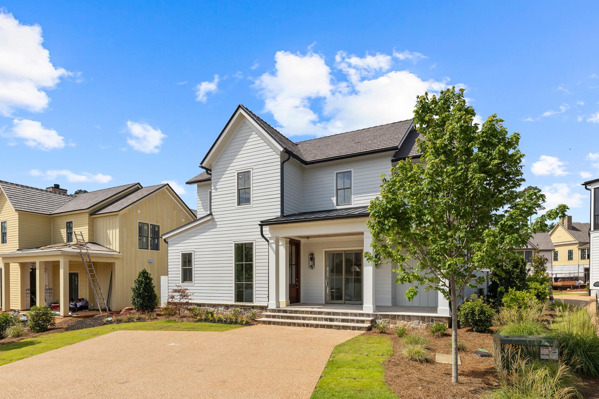 1031 LONGVIEW COMMONS
