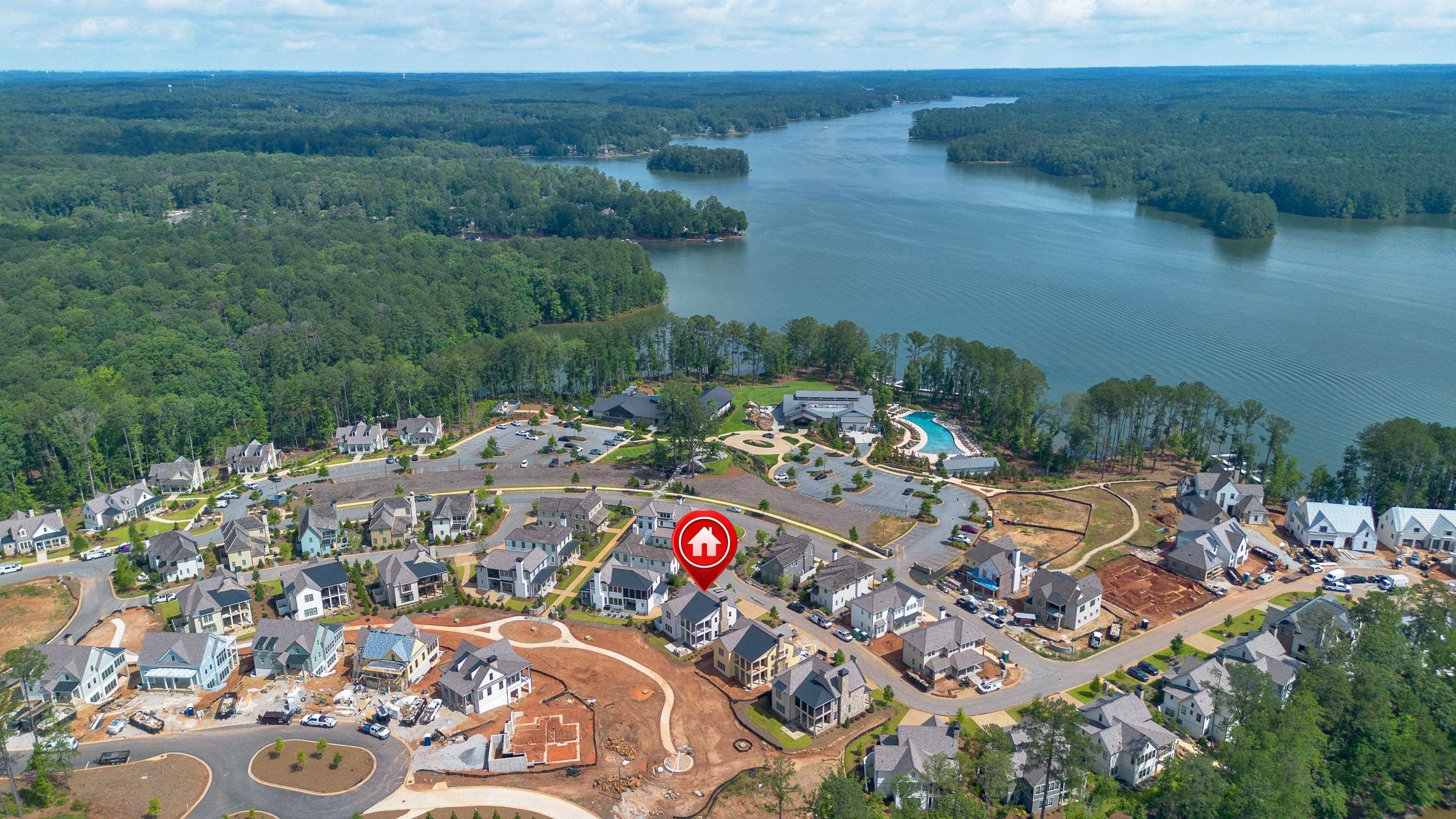 1031 LONGVIEW COMMONS