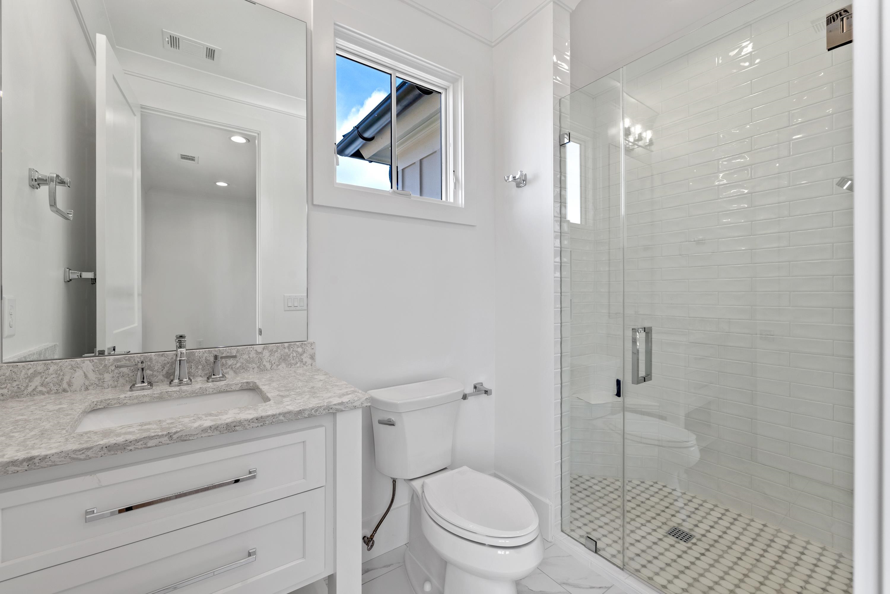 1031 LONGVIEW COMMONS