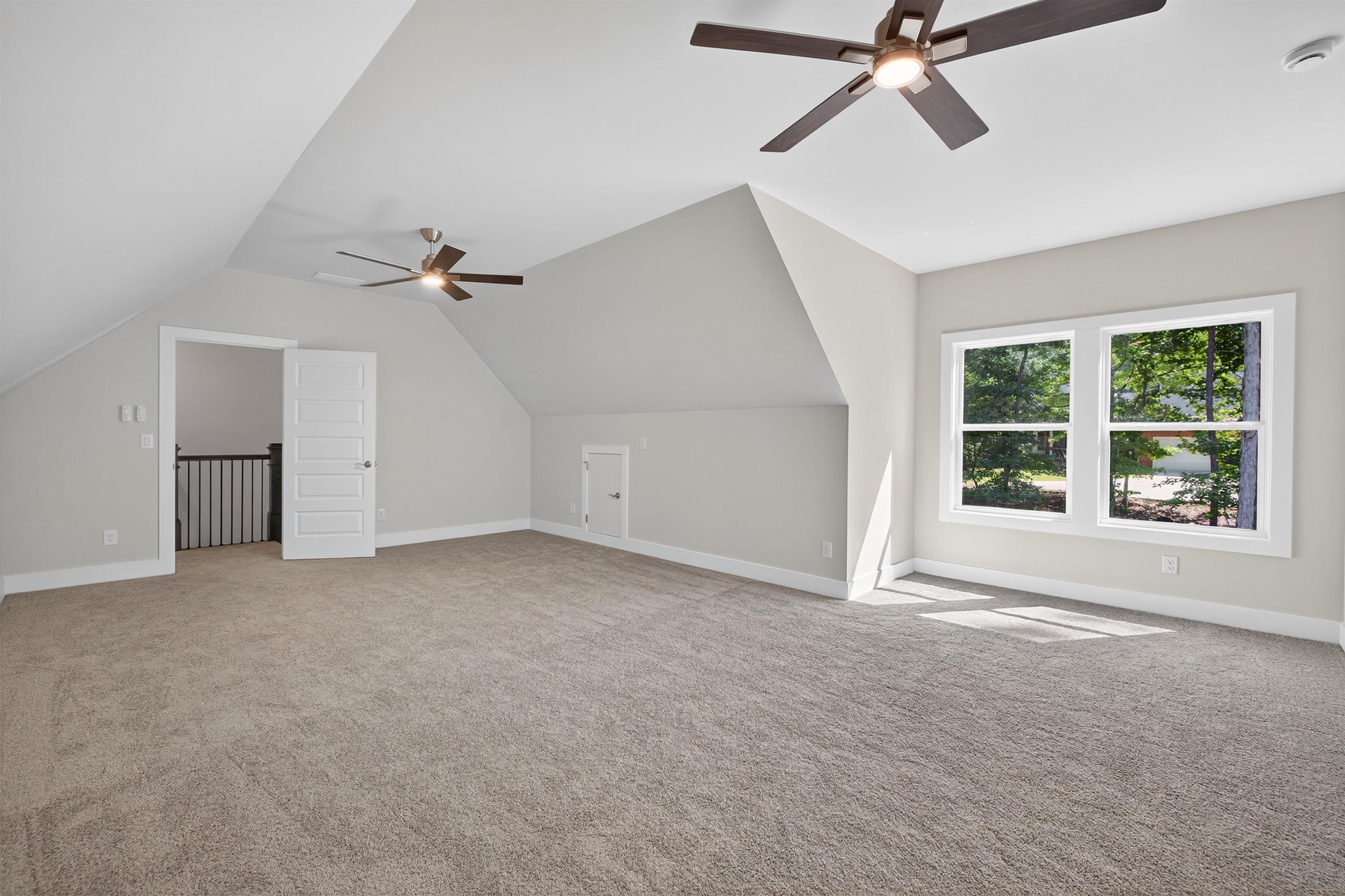 1011 PEACHTREE COURT