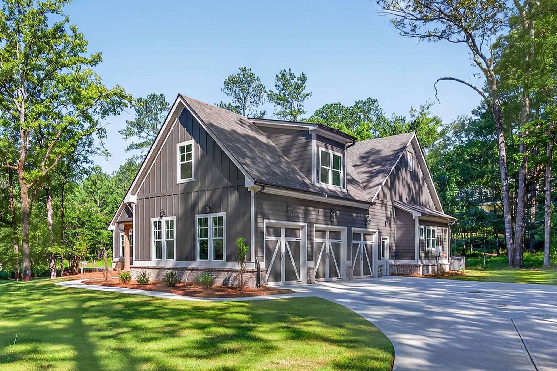 1011 PEACHTREE COURT