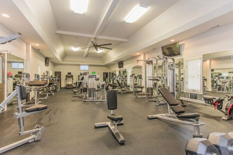1011 PEACHTREE COURT