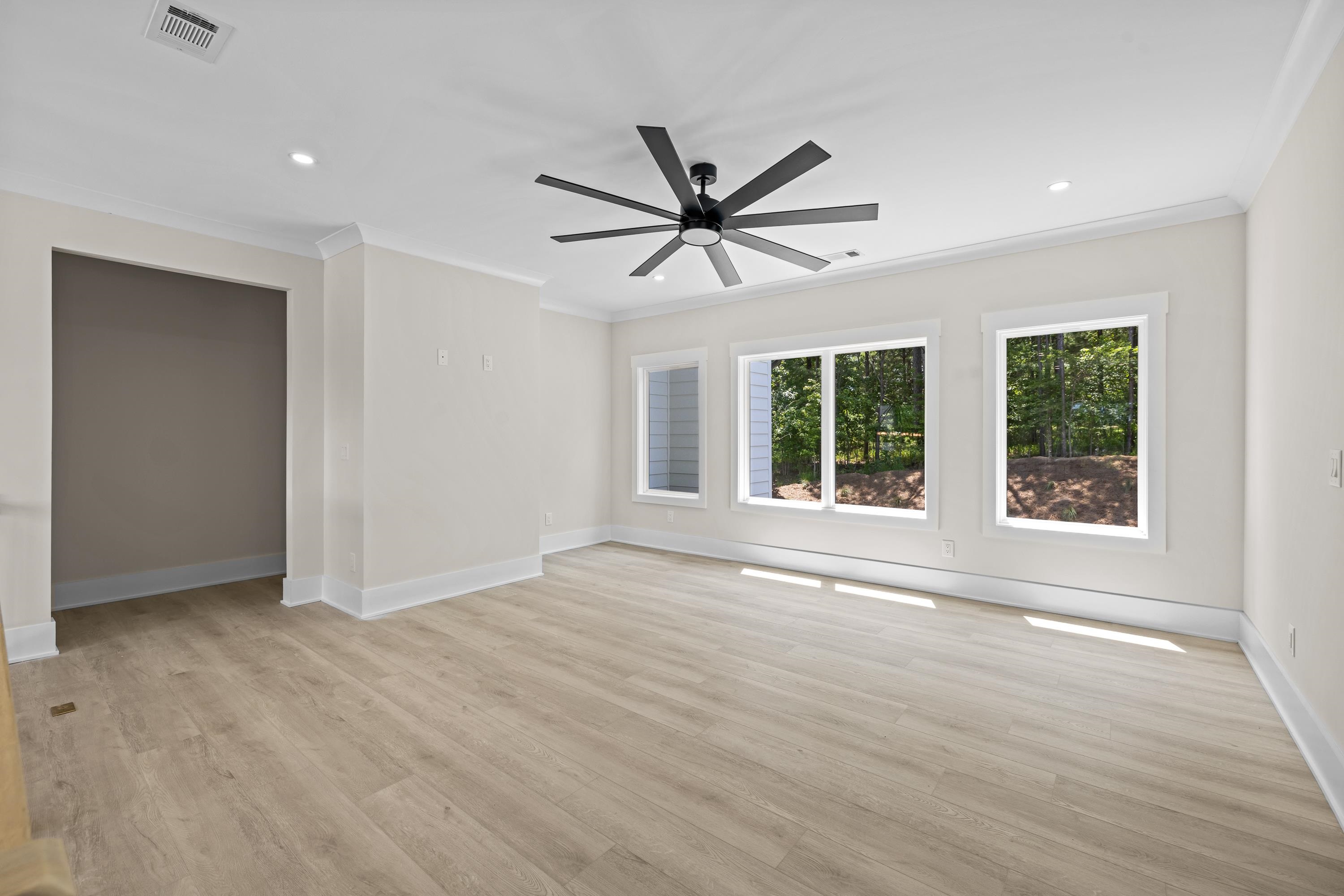 1131 GLEN EAGLE DRIVE