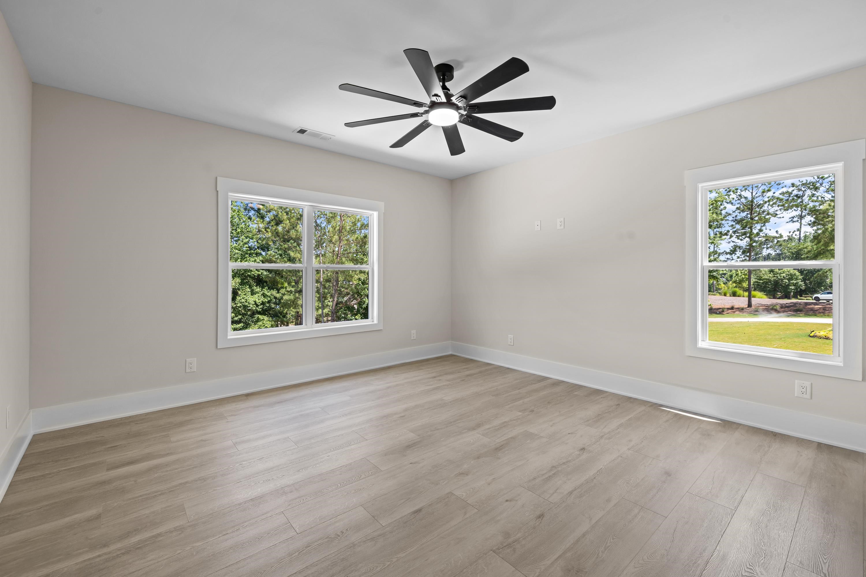 1131 GLEN EAGLE DRIVE