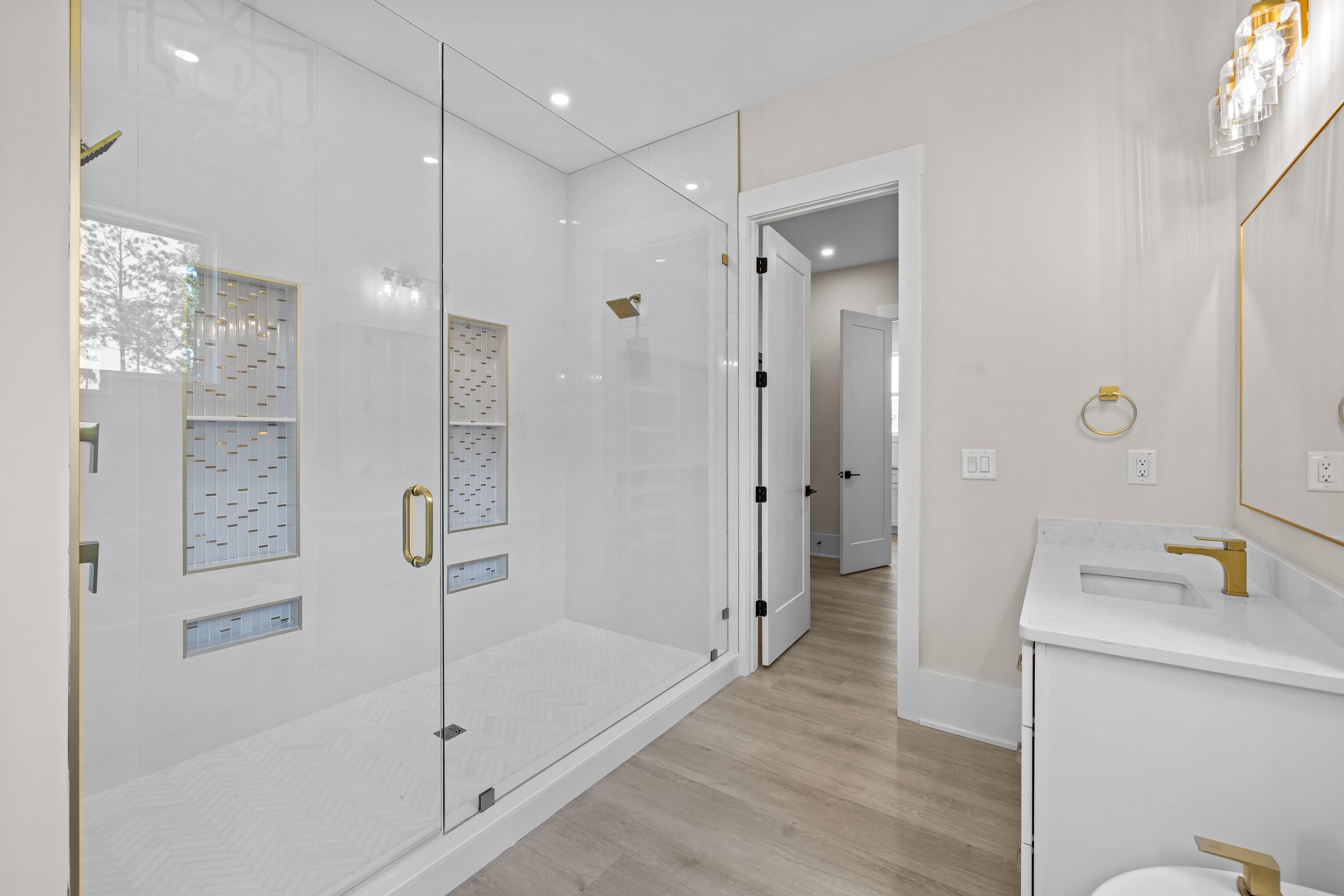 1131 GLEN EAGLE DRIVE