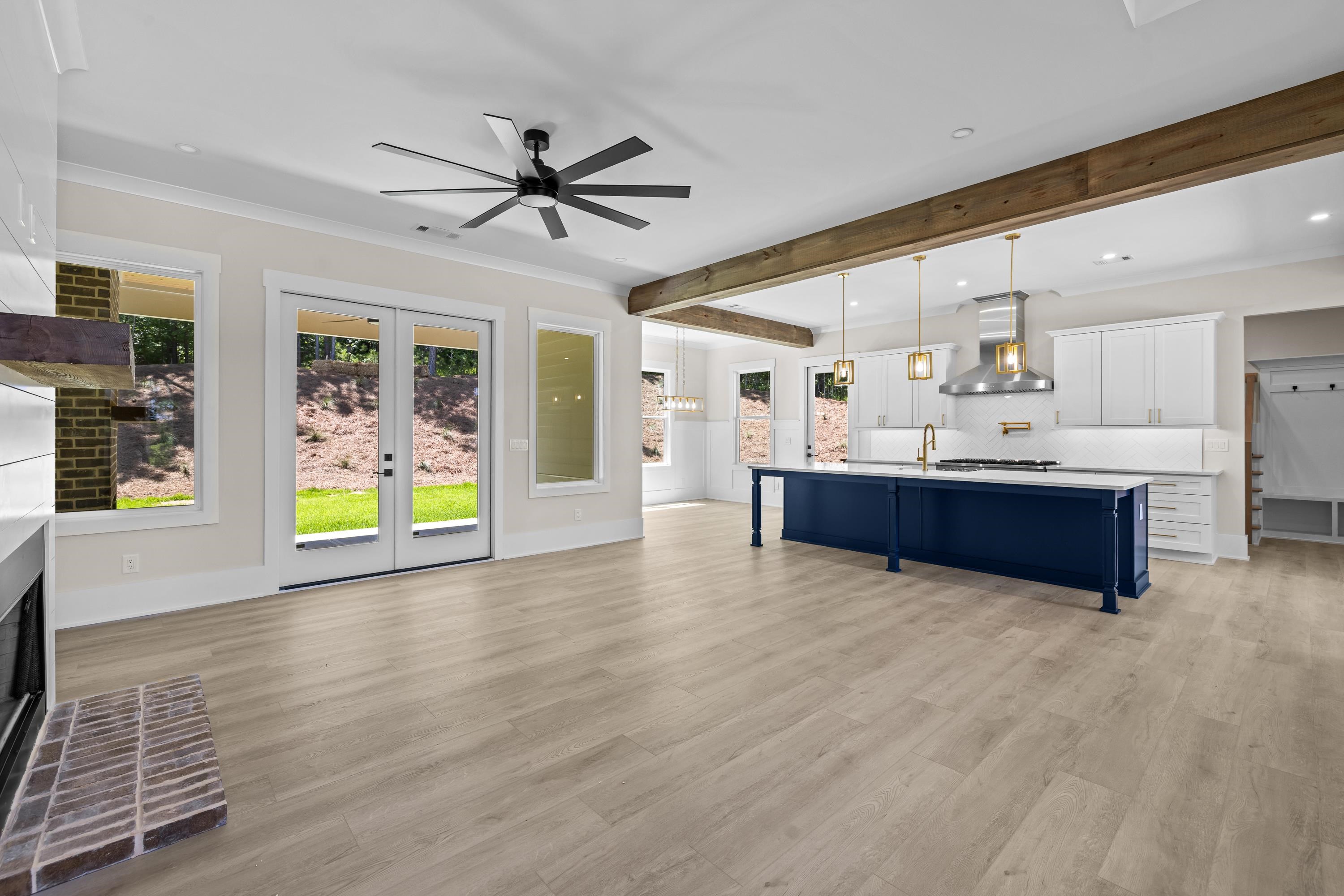 1131 GLEN EAGLE DRIVE