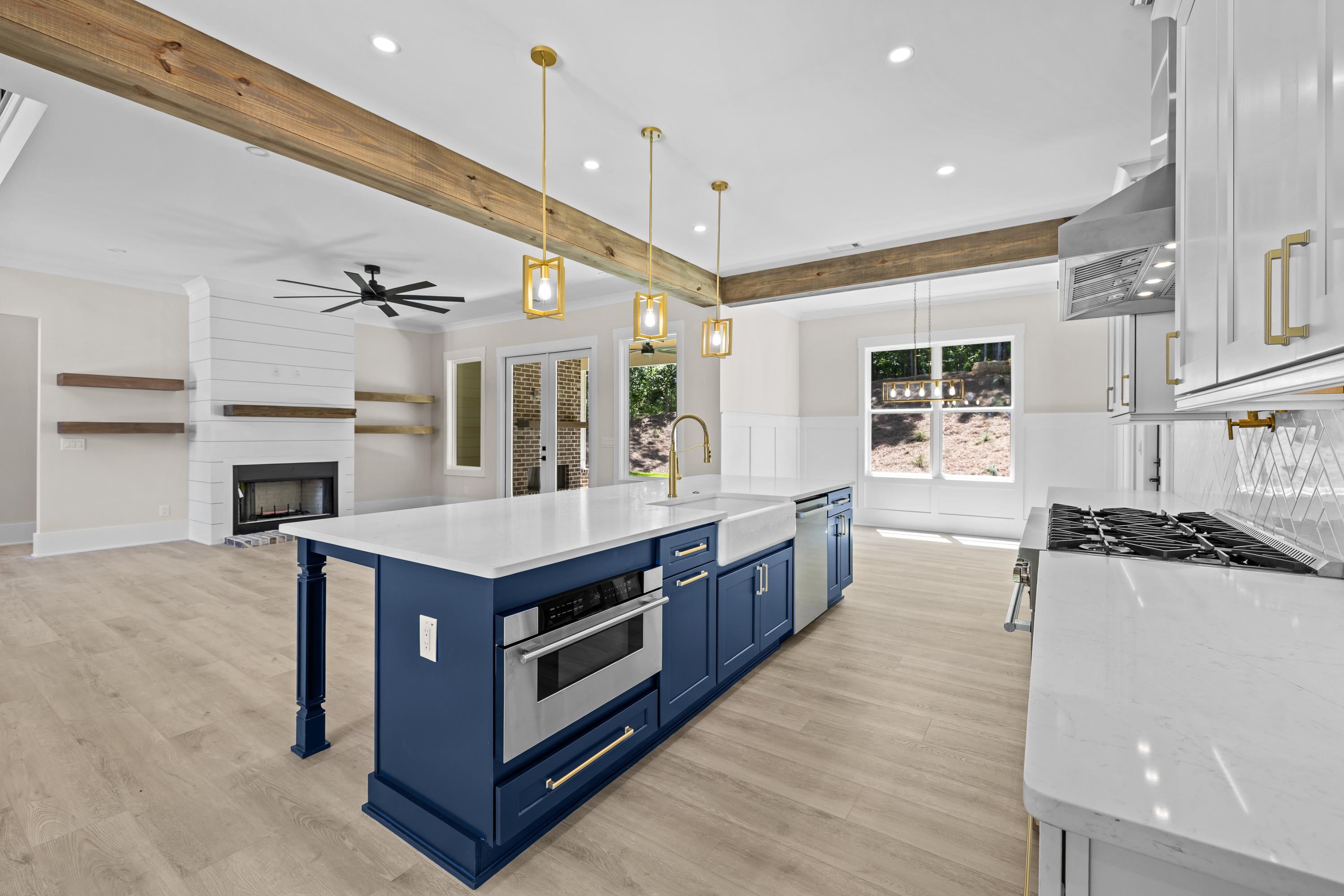 1131 GLEN EAGLE DRIVE